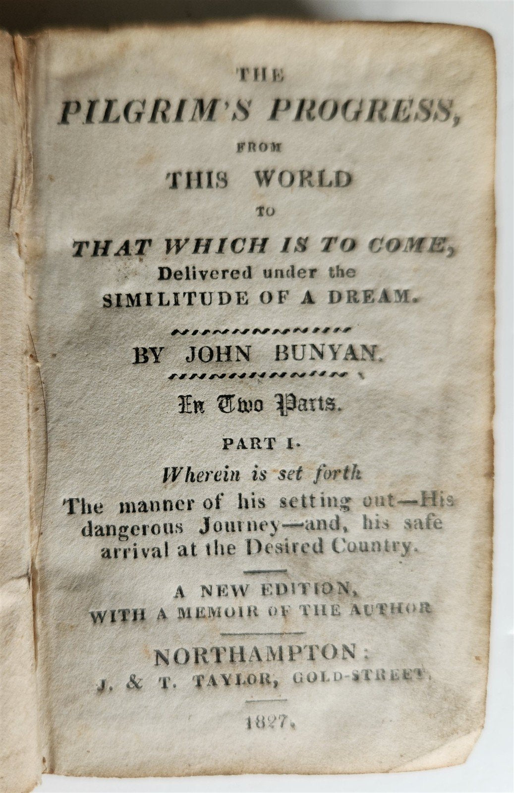 1827 MINIATURE THE PILGRIM'S PROGRESS by John Bunyan antique in ENGLISH