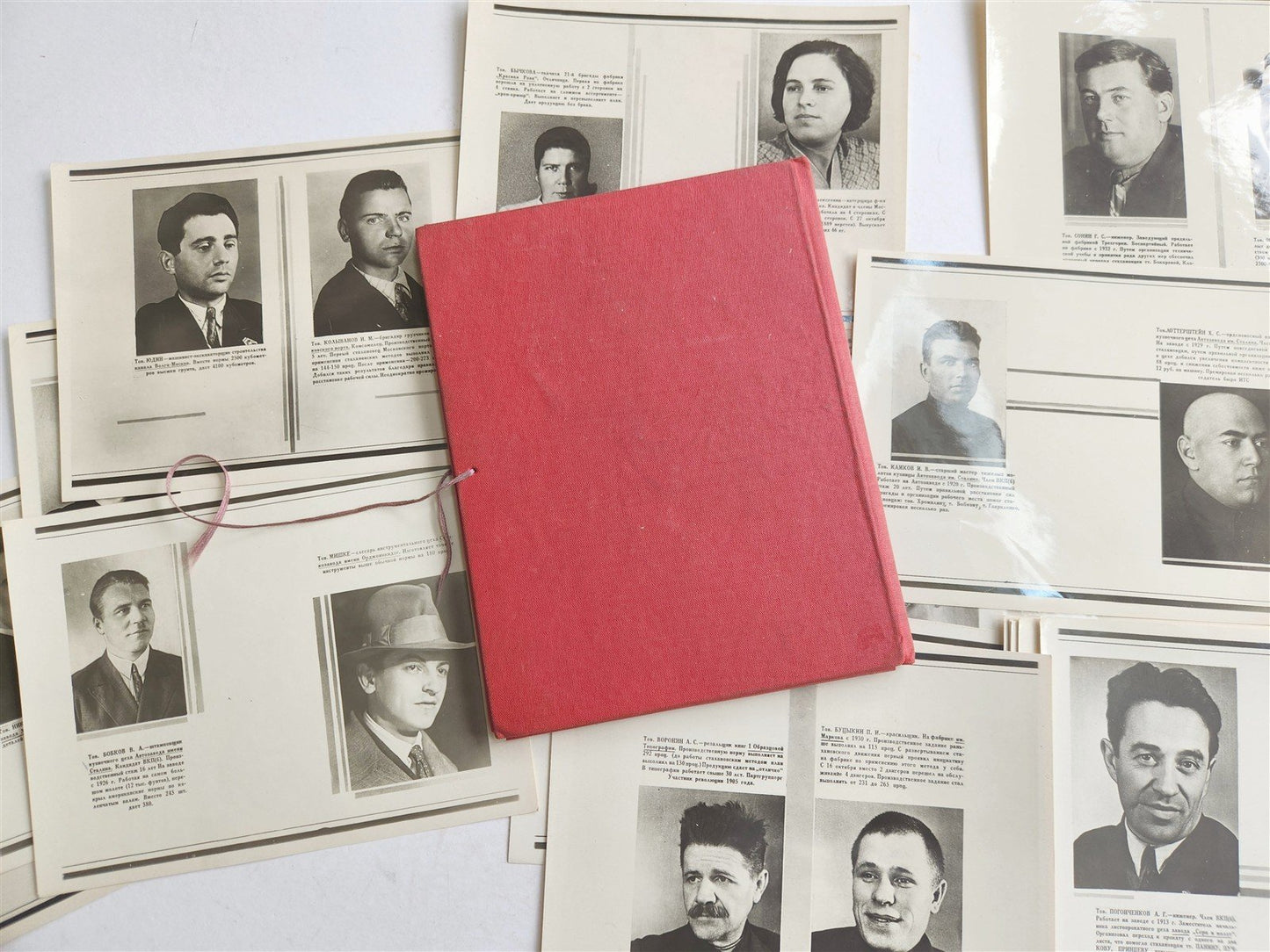 1935 RUSSIAN SHOCK WORKERS STAKHANOVS PORTRAITS SET 20 PHOTOS ORIGINAL FOLDER