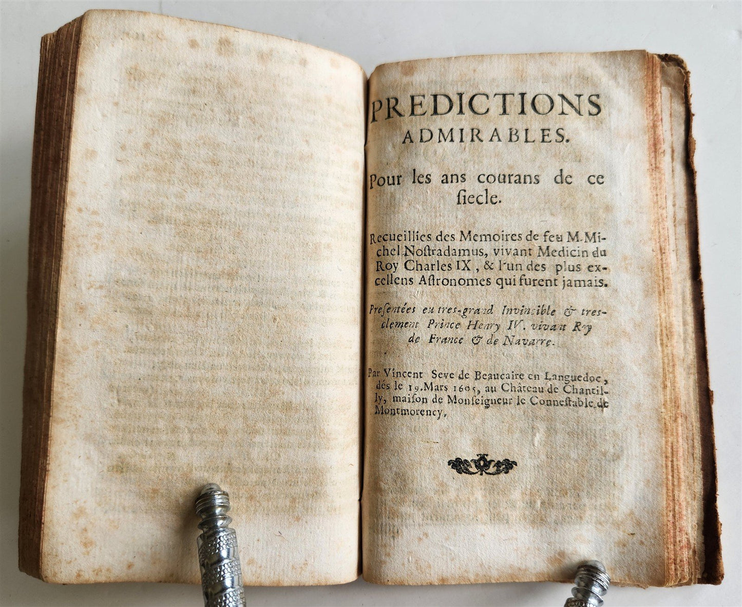 1685 PROPHECIES of MICHEL NOSTRADAMUS in FRENCH antique OCCULT