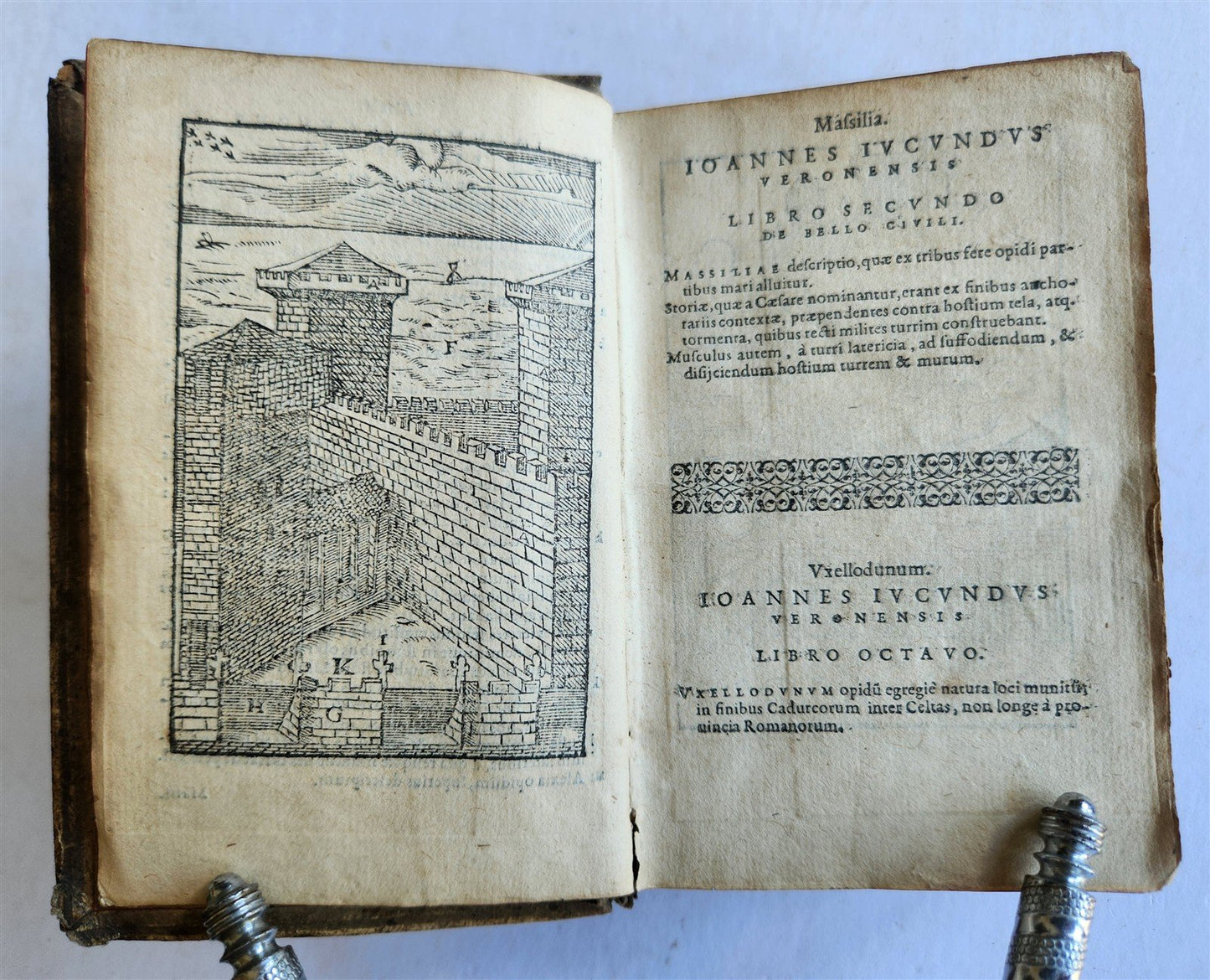 1578 JULIUS CAESAR ILLUSTRATED antique ORIGINAL 16th CENTURY PIGSKIN BINDING