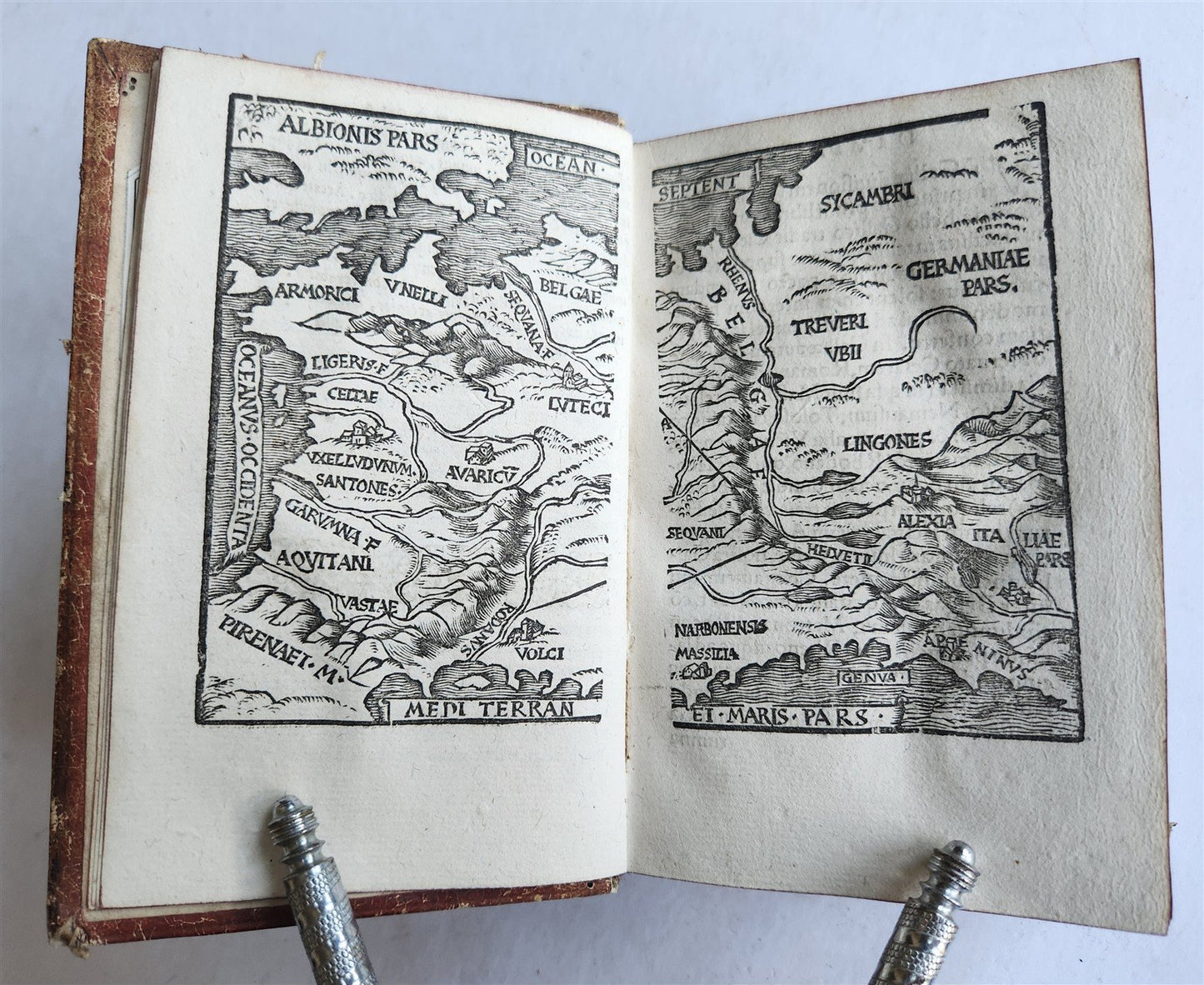 1581 JULIUS CAESAR ILLUSTRATED antique ORIGINAL 16th CENTURY BINDING