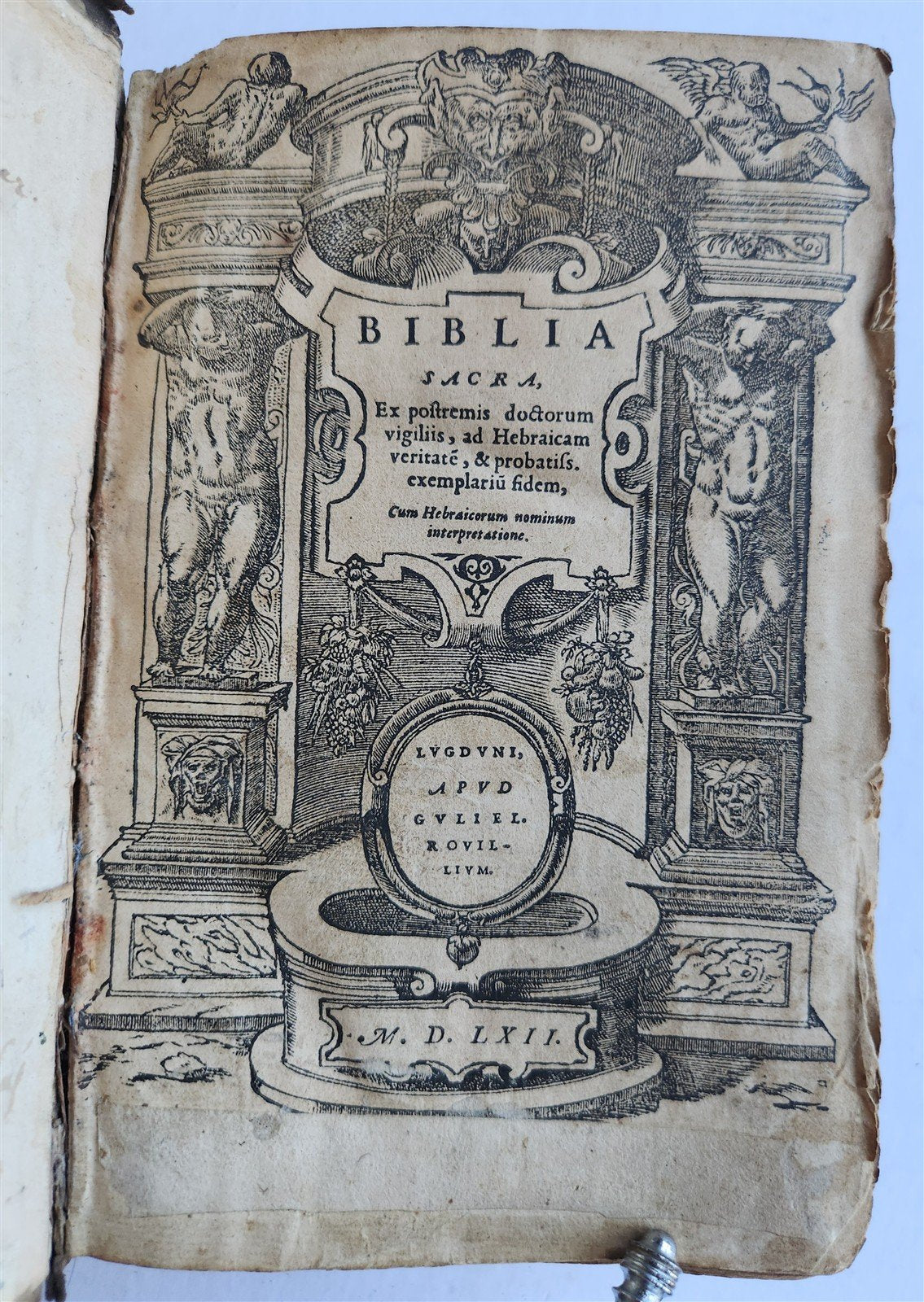 1562 BIBLE ILLUSTRATED antique ORIGINAL PIGSKIN BINDING LATIN BIBLIA SACRA 16 c.