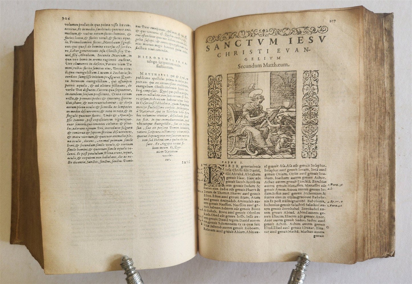 1558 BIBLE ILLUSTRATED antique VELLUM BINDING LATIN BIBLIA SACRA 16 century