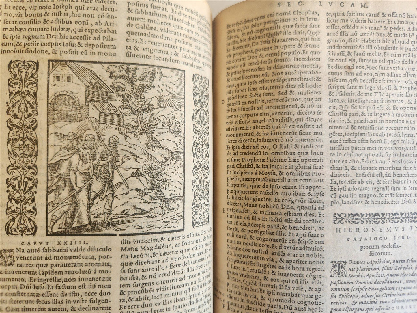 1558 BIBLE ILLUSTRATED antique VELLUM BINDING LATIN BIBLIA SACRA 16 century