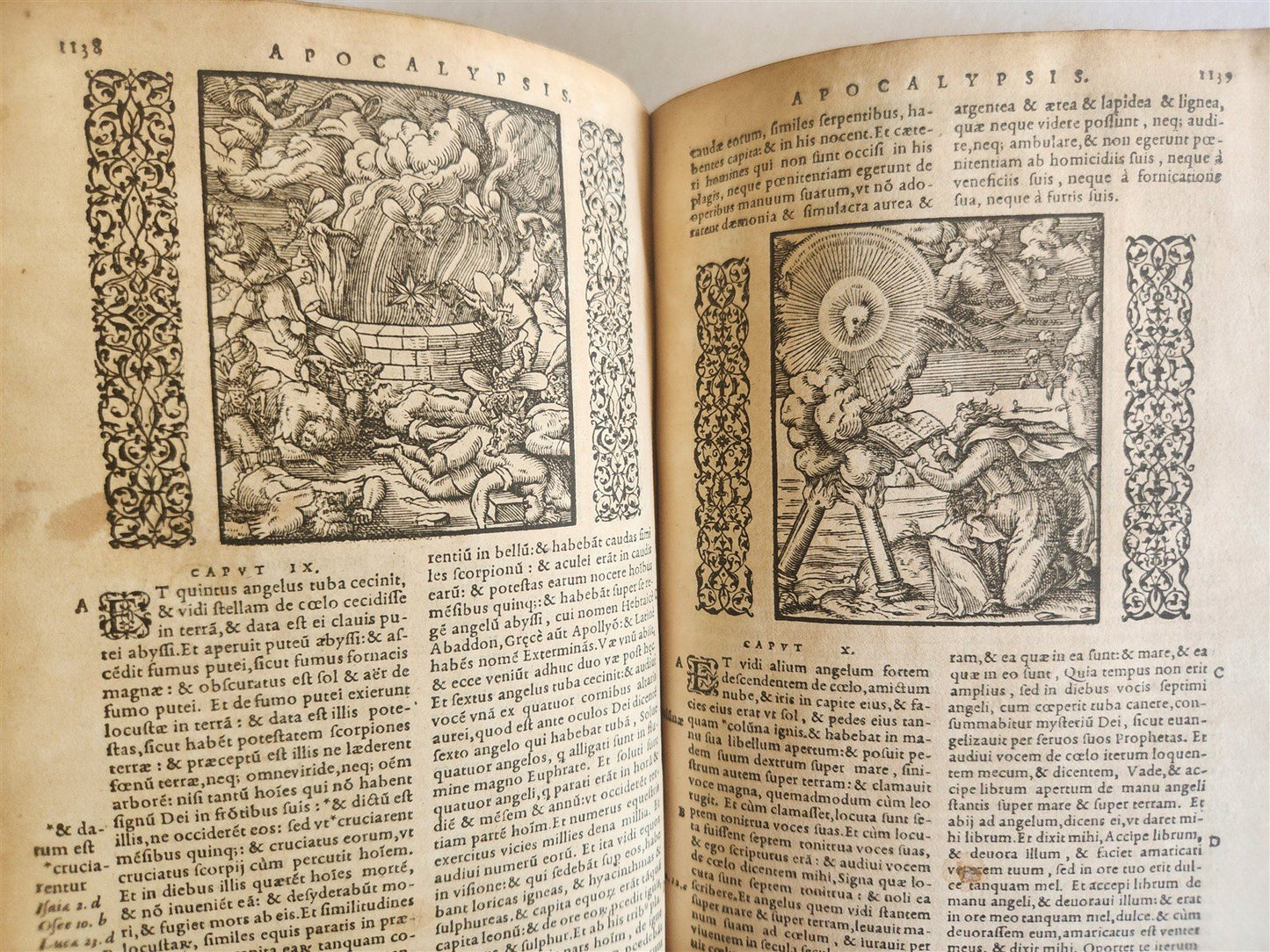 1558 BIBLE ILLUSTRATED antique VELLUM BINDING LATIN BIBLIA SACRA 16 century