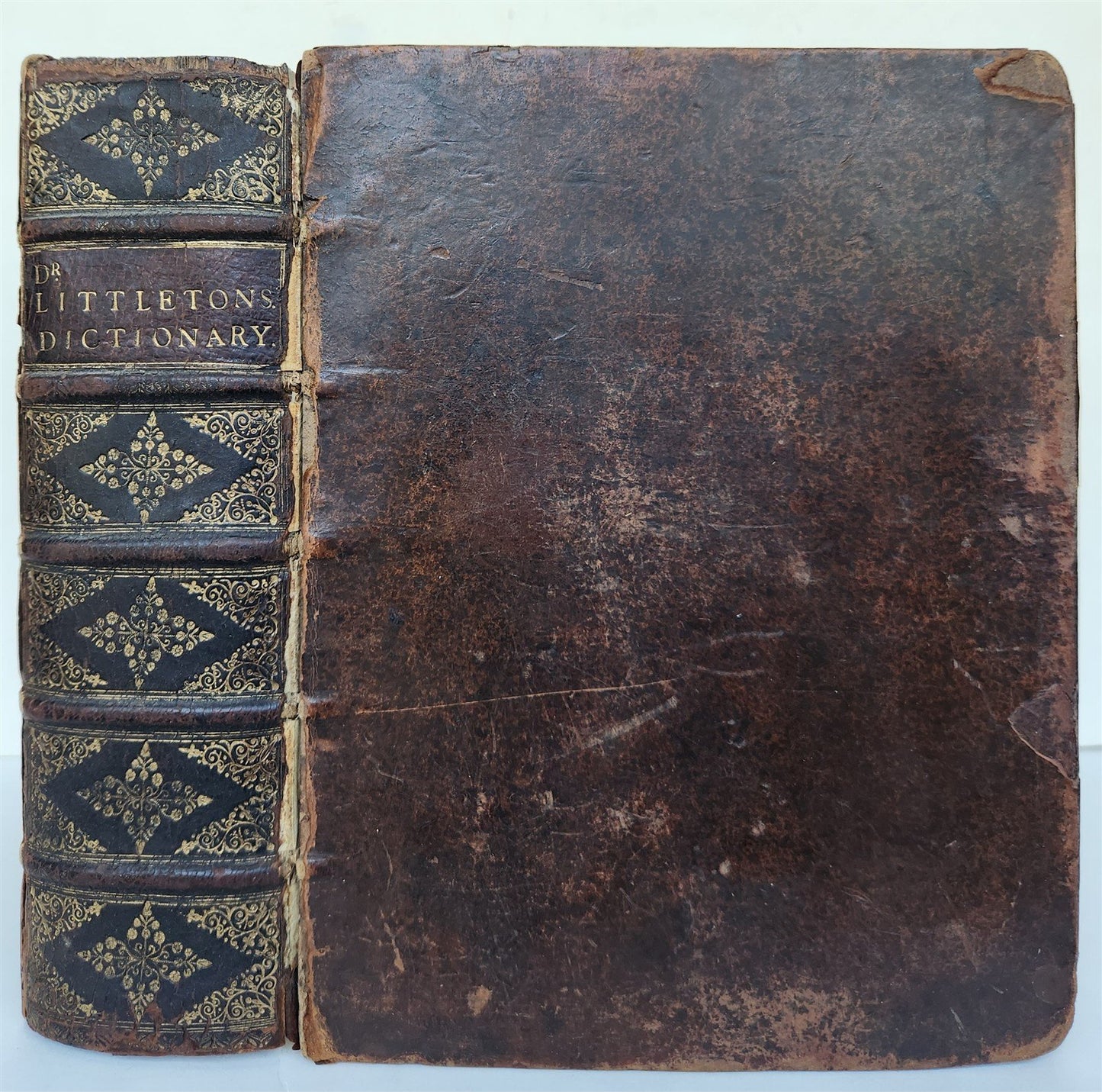 1678 LATIN DICTIONARY London ILLUSTRATED w/ MAPS antique