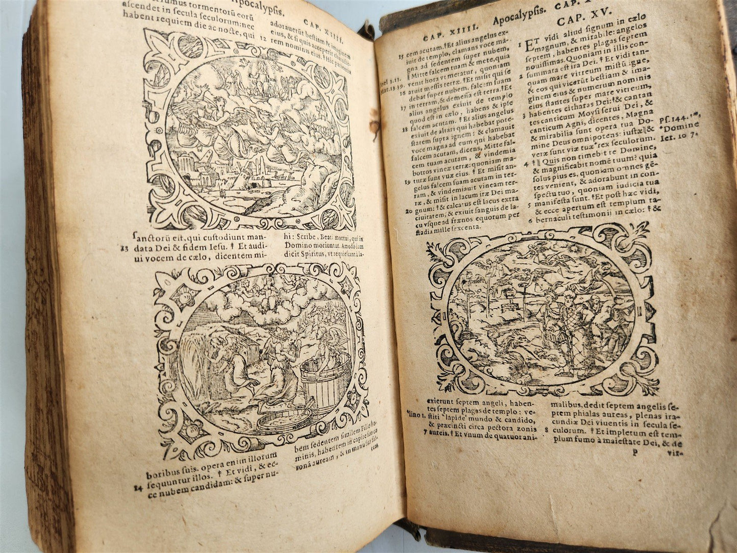 1585 BIBLE ILLUSTRATED antique ORIGINAL PIGSKIN BINDING LATIN BIBLIA SACRA 16 c.