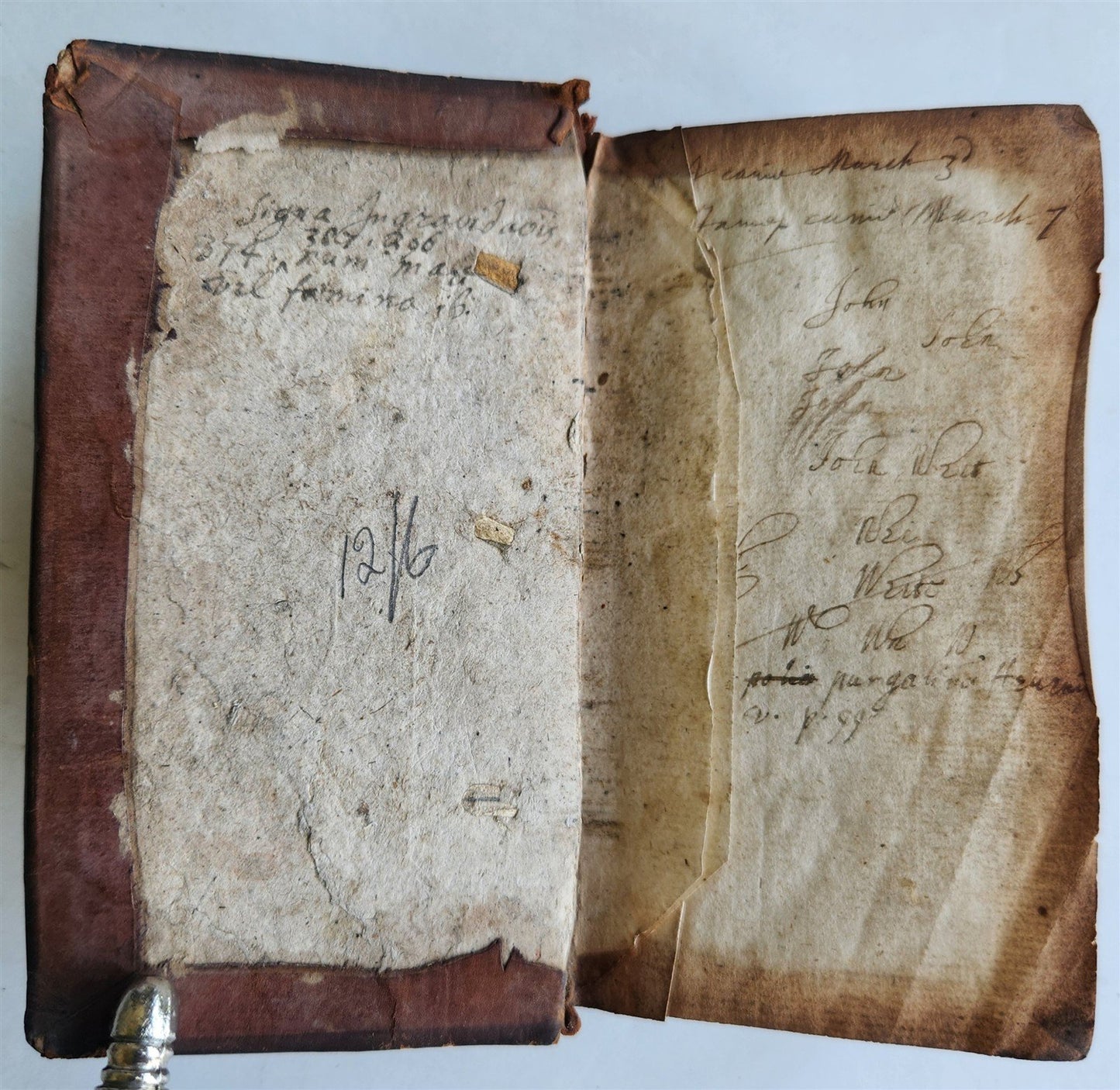 1638 HIPPOCRATES APHORISMS Hippocratis coi Aphorismi Graece & Latine ANTIQUE
