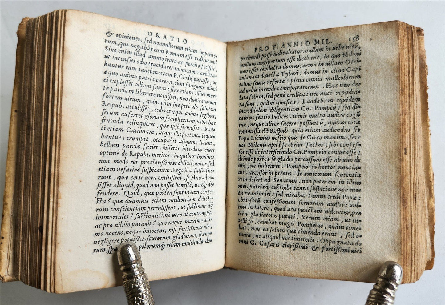 1550 CICERO Orationum ANTIQUE VELLUM BINDING w/ MANUSCRIPT TITLE 16th century