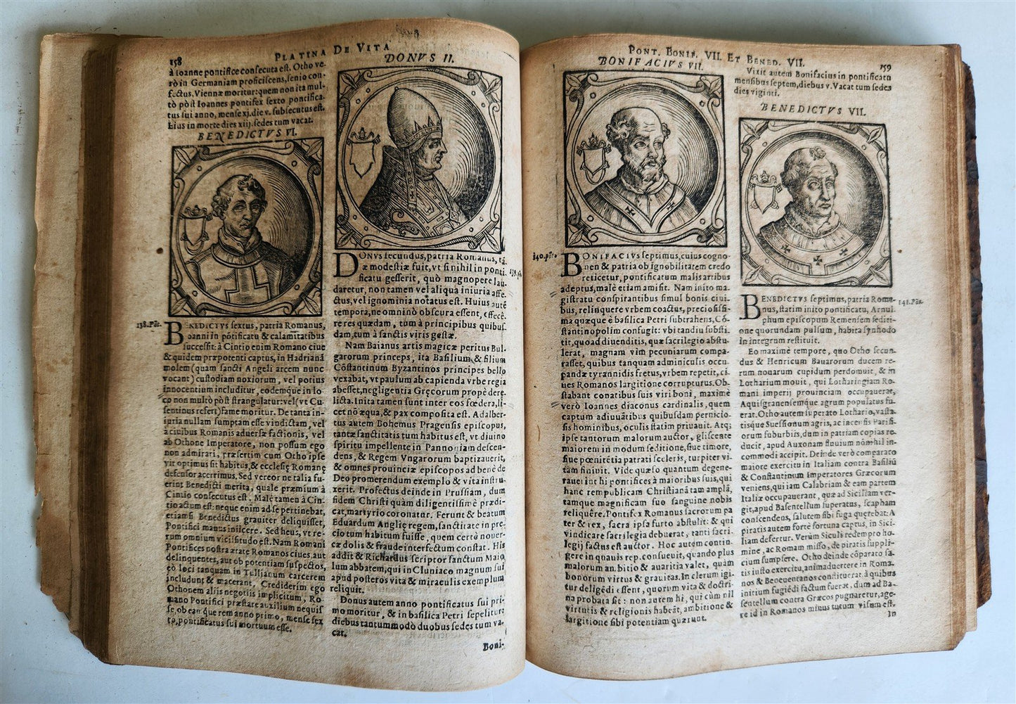 1600 De Vitis Pontificum Romanorum antique FULLY ILLUSTRATED 16th CENTURY