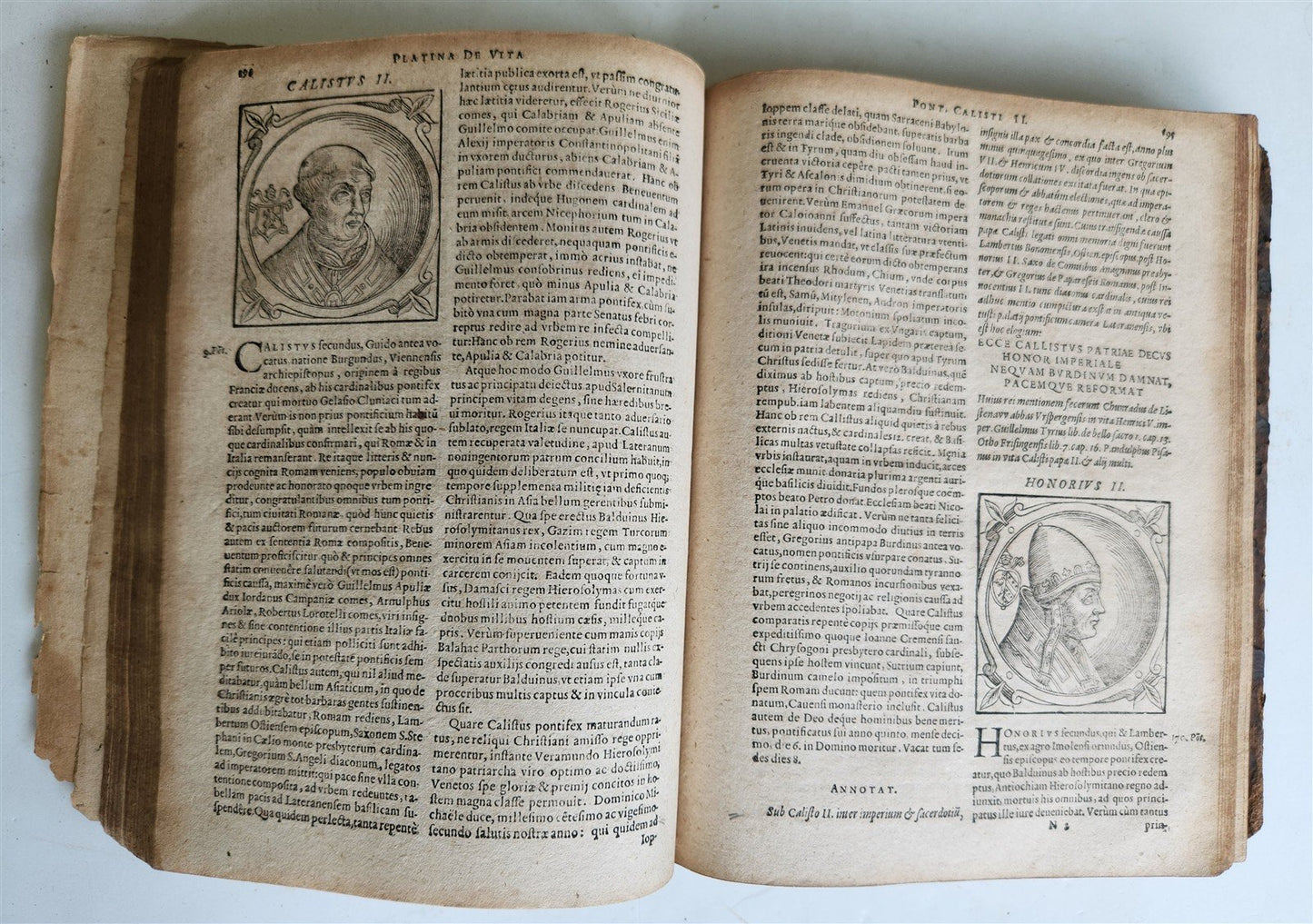 1600 De Vitis Pontificum Romanorum antique FULLY ILLUSTRATED 16th CENTURY