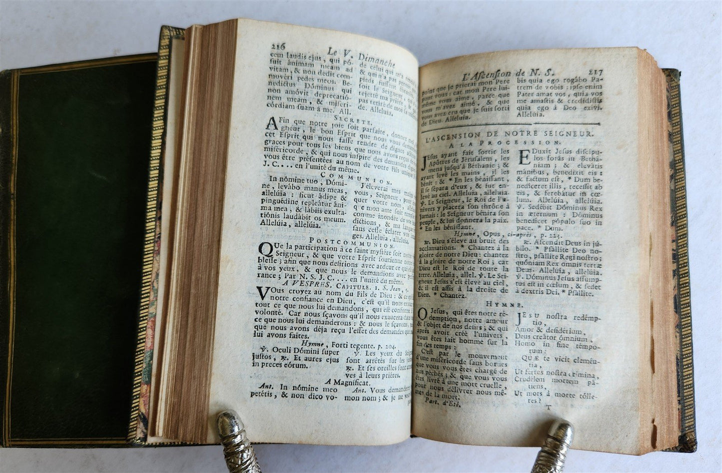 1774 EUCOLOGE ou LIVRE D'EGLISE a usage de PARIS antique 2 volumes FINE BINDING