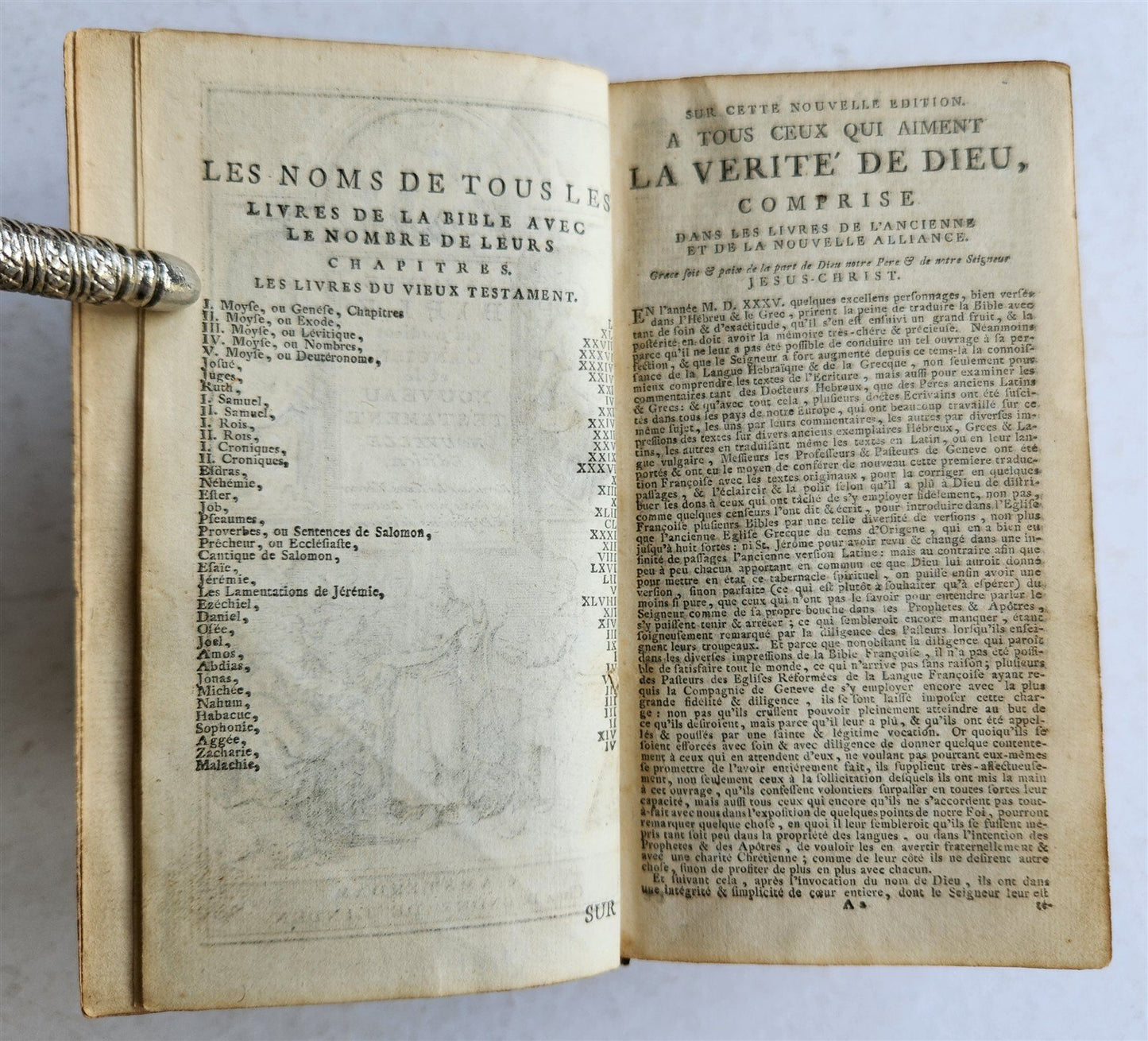 1761 BIBLE in FRENCH LA SAINTE BIBLE OLD & NEW TESTAMENT antique FINE BINDING
