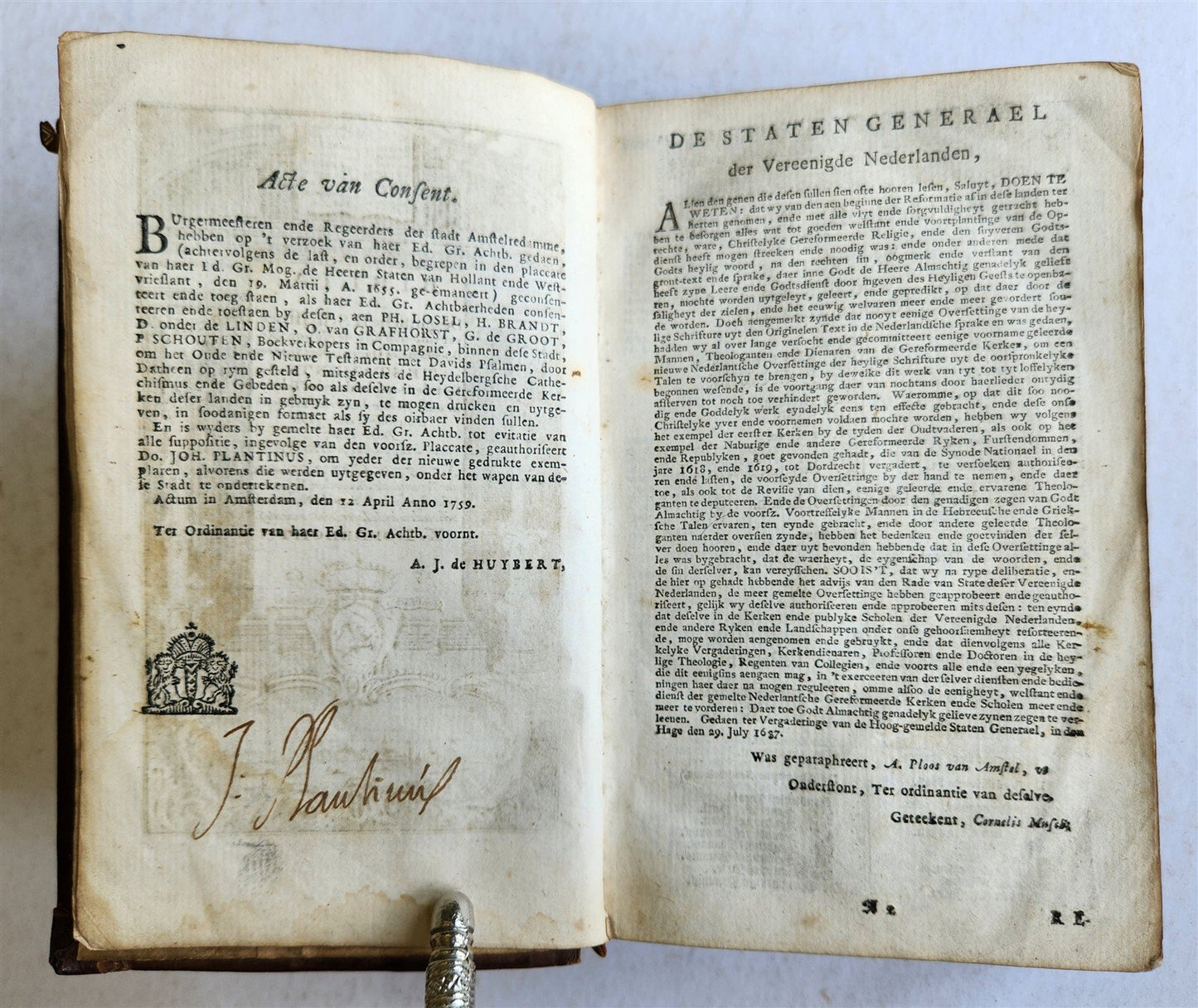1762 BIBLE in DUTCH OLD TESTAMENT antique FINE BINDING