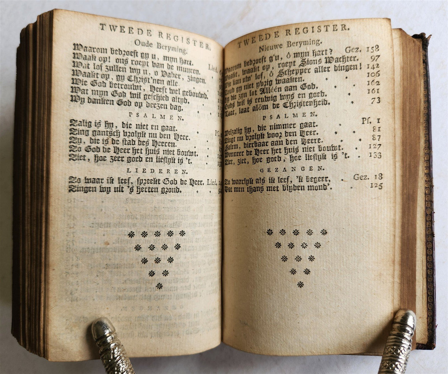 1770 BOOK of PSALMS in DUTCH fine binding ANTIQUE HET BOEK der PSALMEN