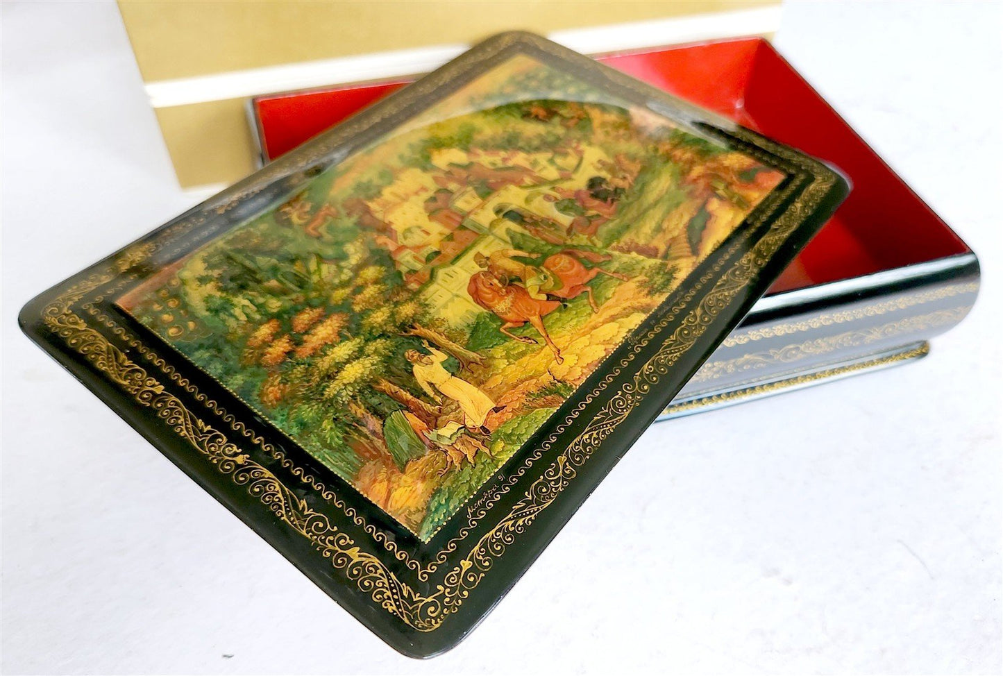 RUSSIAN MSTERA SCHOOL 1991 LARGE LACQUER BOX RUSLAN & LUDMILA vintage SIGNED
