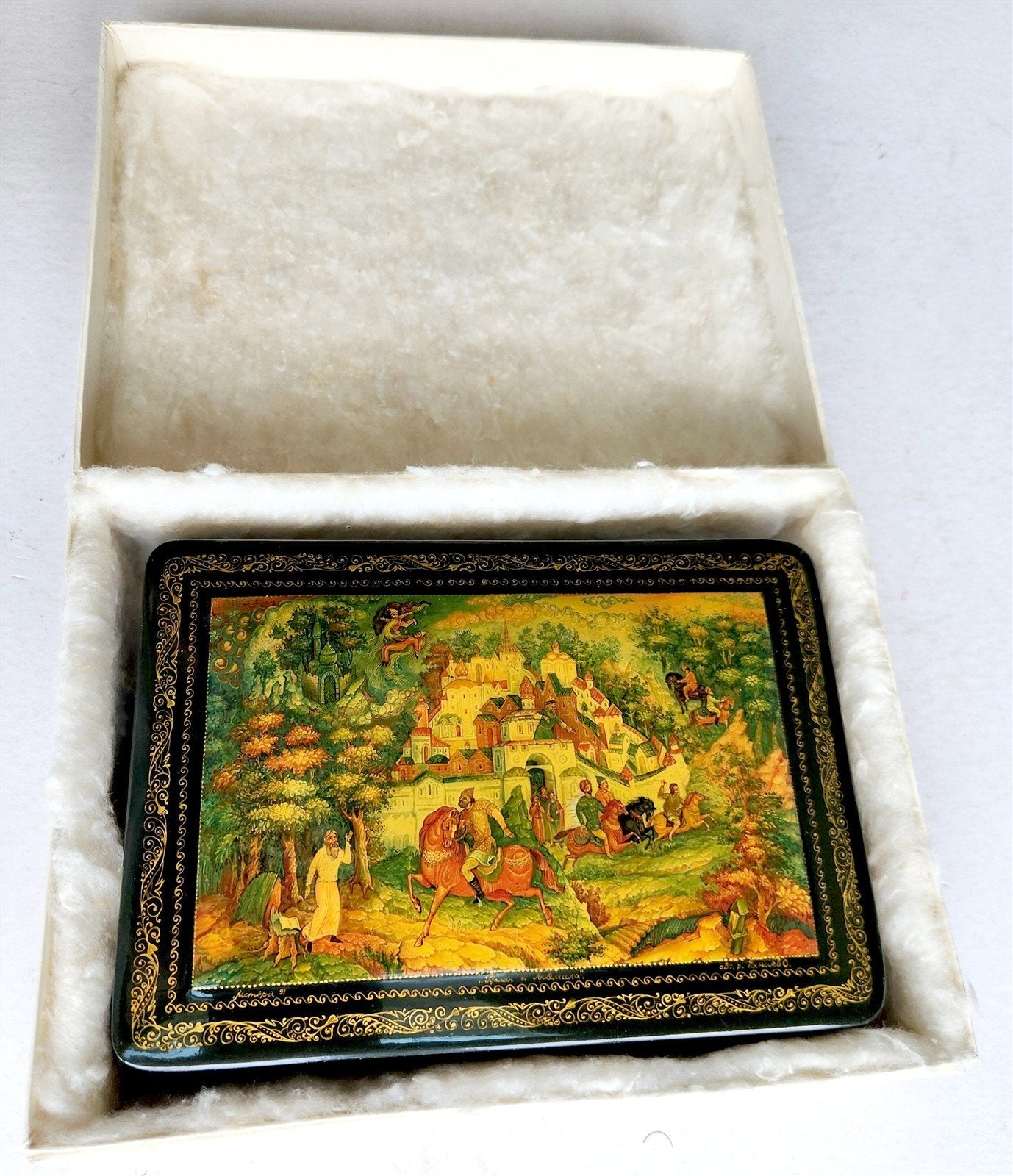 RUSSIAN MSTERA SCHOOL 1991 LARGE LACQUER BOX RUSLAN & LUDMILA vintage SIGNED