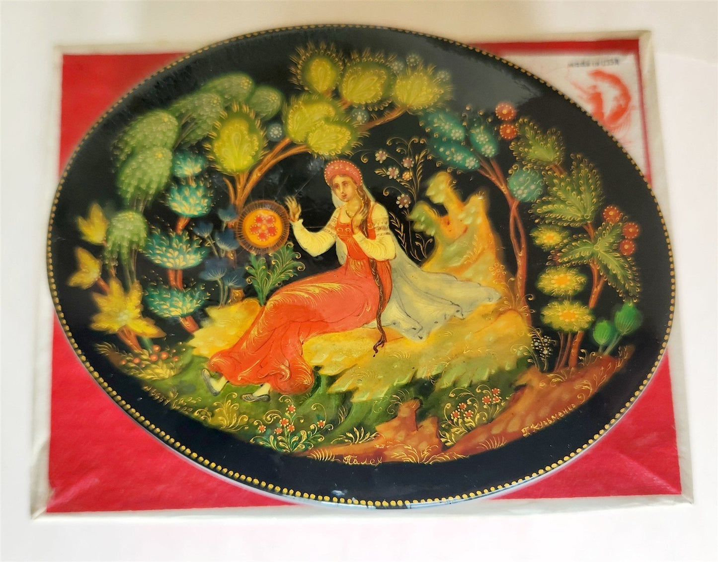 RUSSIAN PALEKH SCHOOL 1980 HANDPAINTED LACQUER BOX SCARLET FLOWER vintage SIGNED