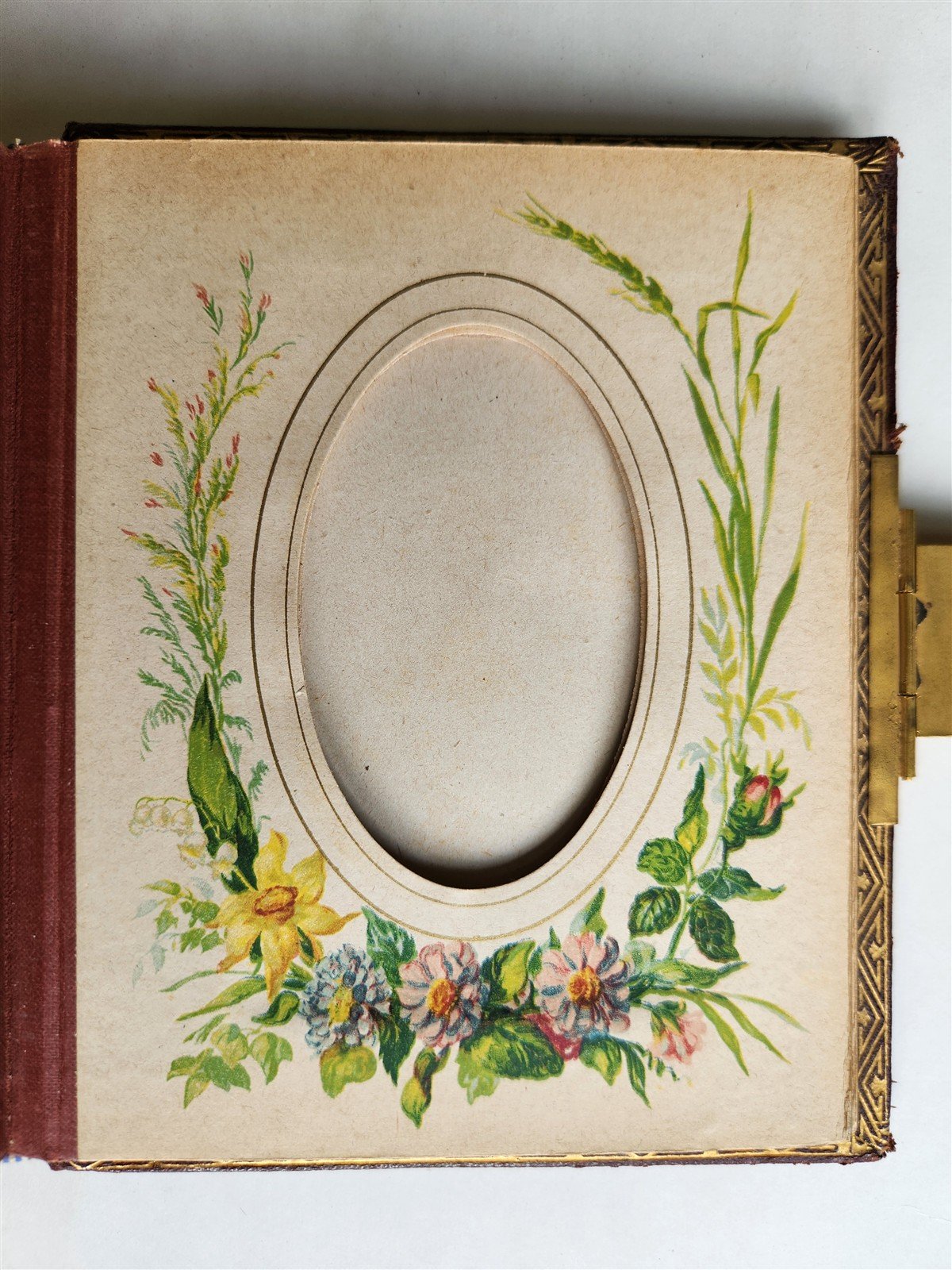 1870s PHOTO ALBUM w/ BRASS CLASP antique DECORATIVE LEAVES w/ FLOWER DESIGN