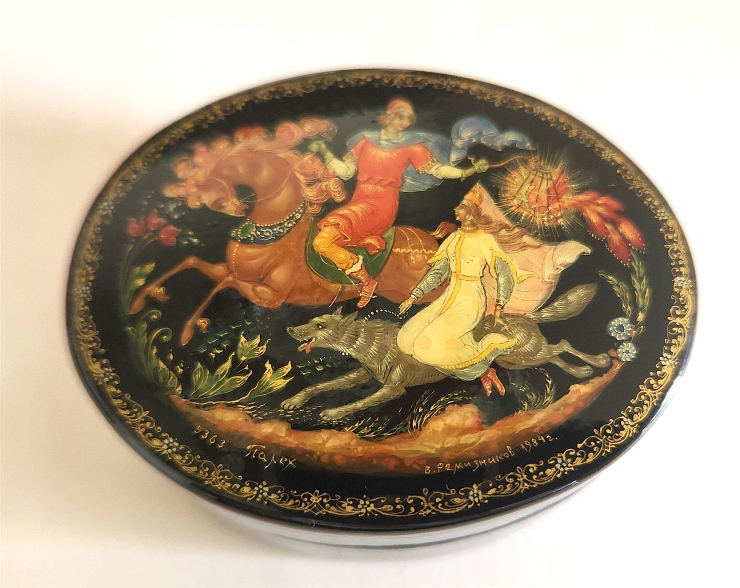 RUSSIAN PALEKH SCHOOL 1984 HANDPAINTED LACQUER BOX IVAN TSAREVICH vintage SIGNED