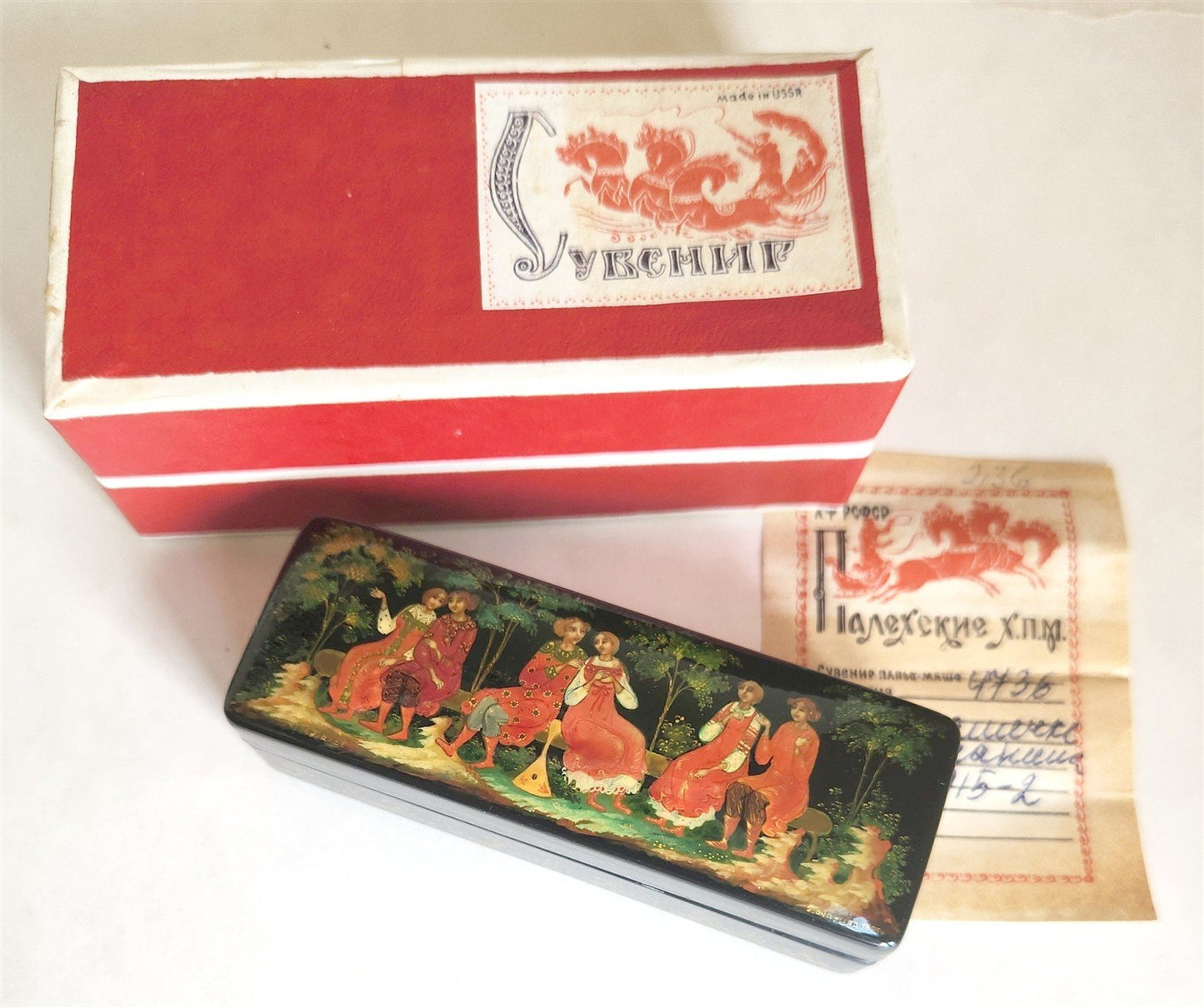 RUSSIAN PALEKH SCHOOL 1985 HANDPAINTED LACQUER BOX VILLAGE NIGHT vintage SIGNED