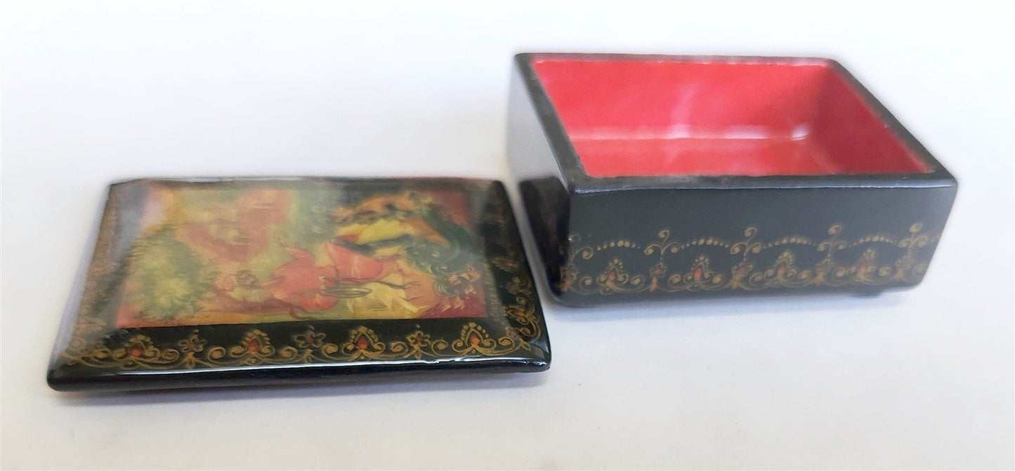 RUSSIAN HAND PAINTED LACQUER BOX BALDA & DEVIL