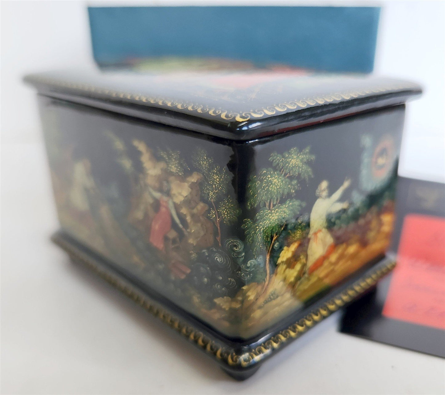 RUSSIAN PALEKH SCHOOL all sides PAINTED LACQUER BOX vintage TALE of GOLDEN FISH