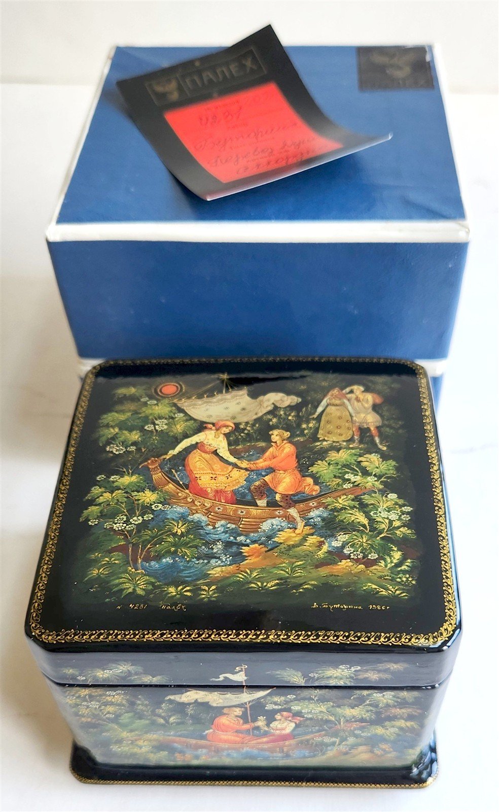 RUSSIAN PALEKH SCHOOL 1986 5 SIDES PAINTED LACQUER BOX vintage by V. BUTORINA