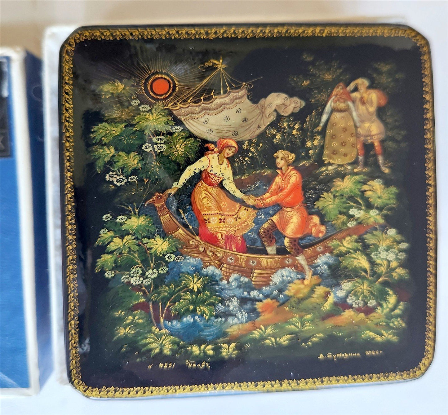 RUSSIAN PALEKH SCHOOL 1986 5 SIDES PAINTED LACQUER BOX vintage by V. BUTORINA
