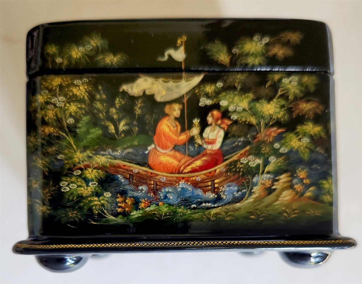 RUSSIAN PALEKH SCHOOL 1986 5 SIDES PAINTED LACQUER BOX vintage by V. BUTORINA