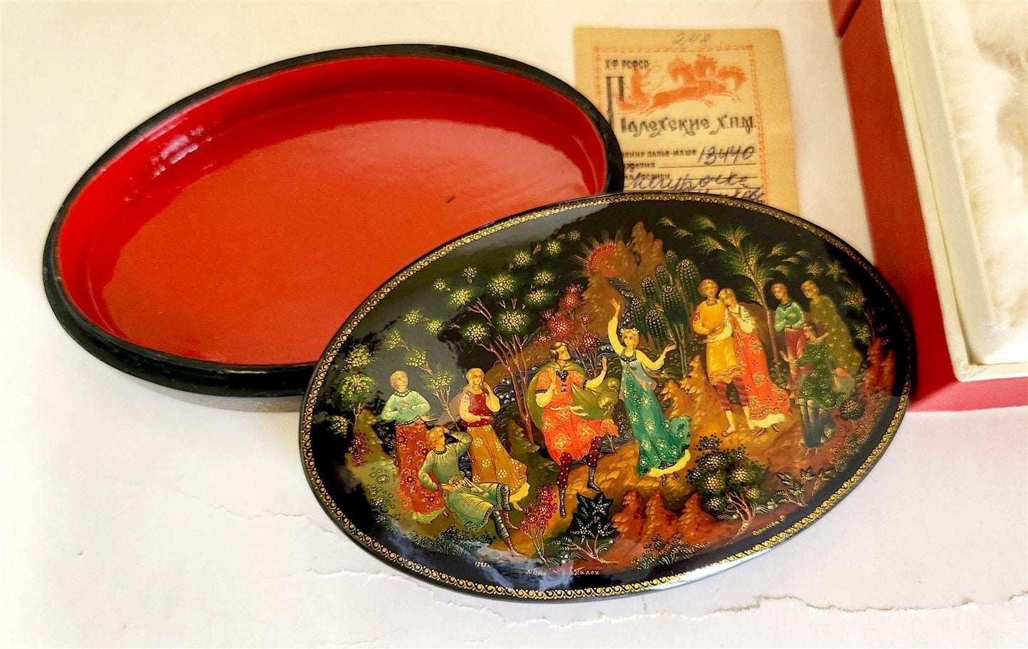 RUSSIAN PALEKH SCHOOL HAND PAINTED LACQUER BOX vintage MUSEUM QUALITY Snowmaiden