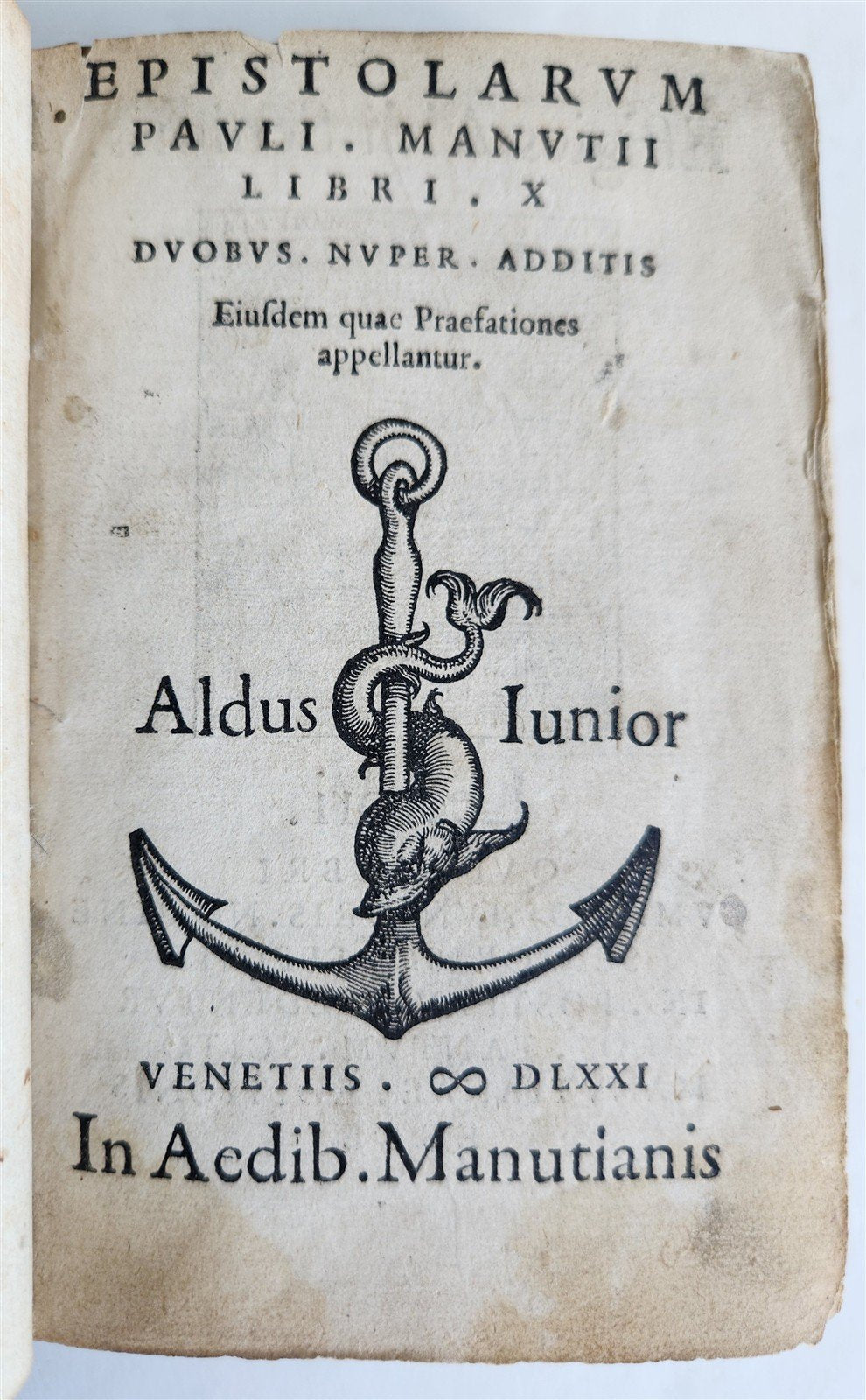 1571 ALDINE PRESS LATIN EPISTLES by Paolo Manuzio 16th CENTURY antique VELLUM