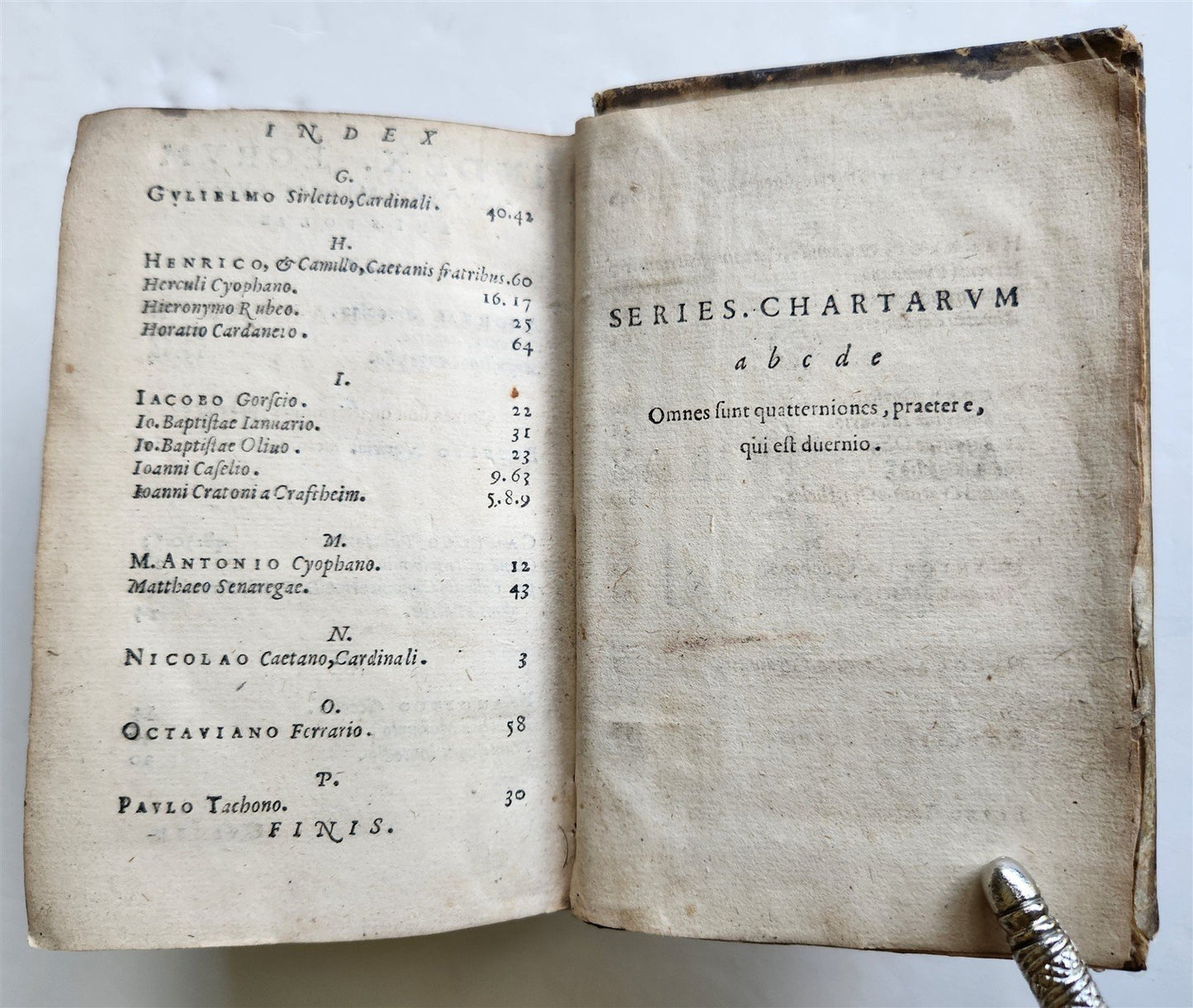 1571 ALDINE PRESS LATIN EPISTLES by Paolo Manuzio 16th CENTURY antique VELLUM