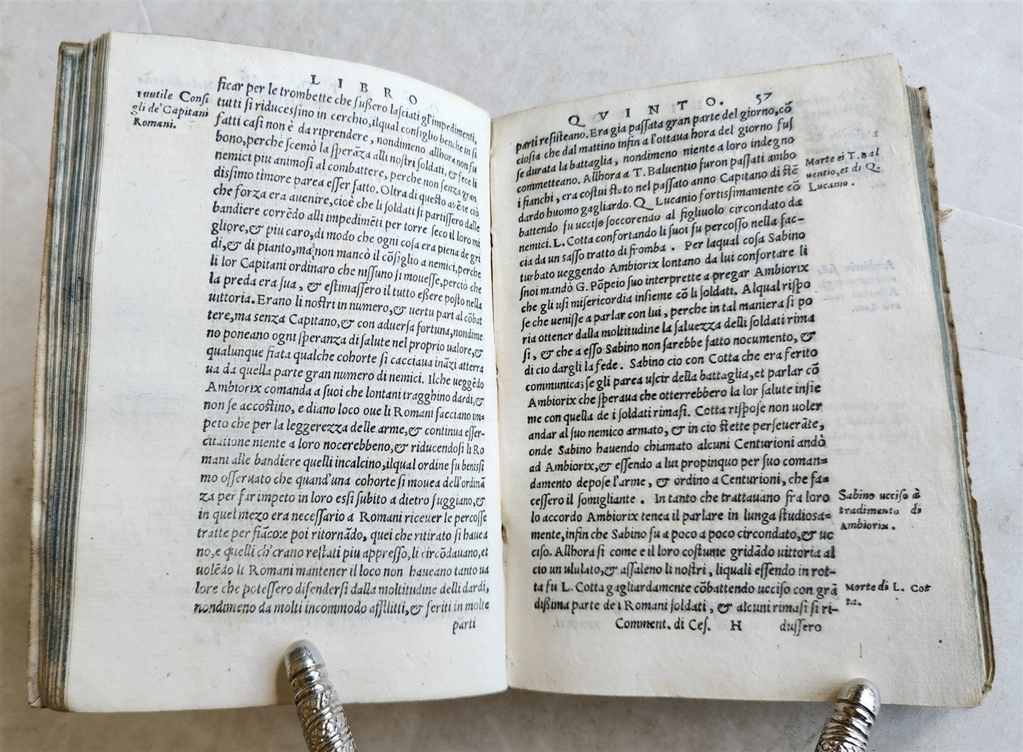 1562 CAESAR Caius Julius ILLUSTRATED Commentarii in ITALIAN antique VELLUM BOUND
