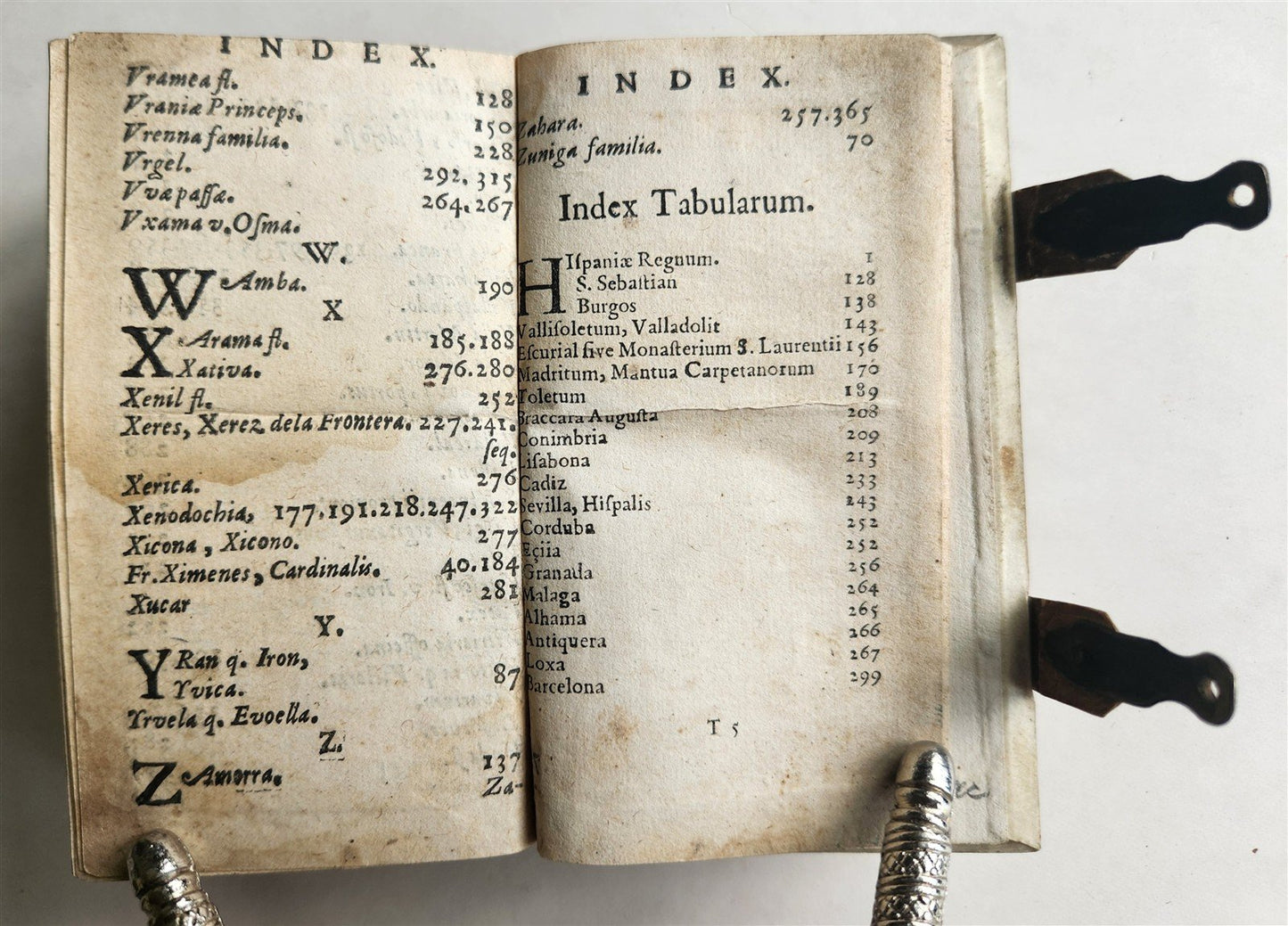 1656 HISPANIAE et LUSITANIAE antique ILLUSTRATED w/ MAPS vellum binding w/clasps