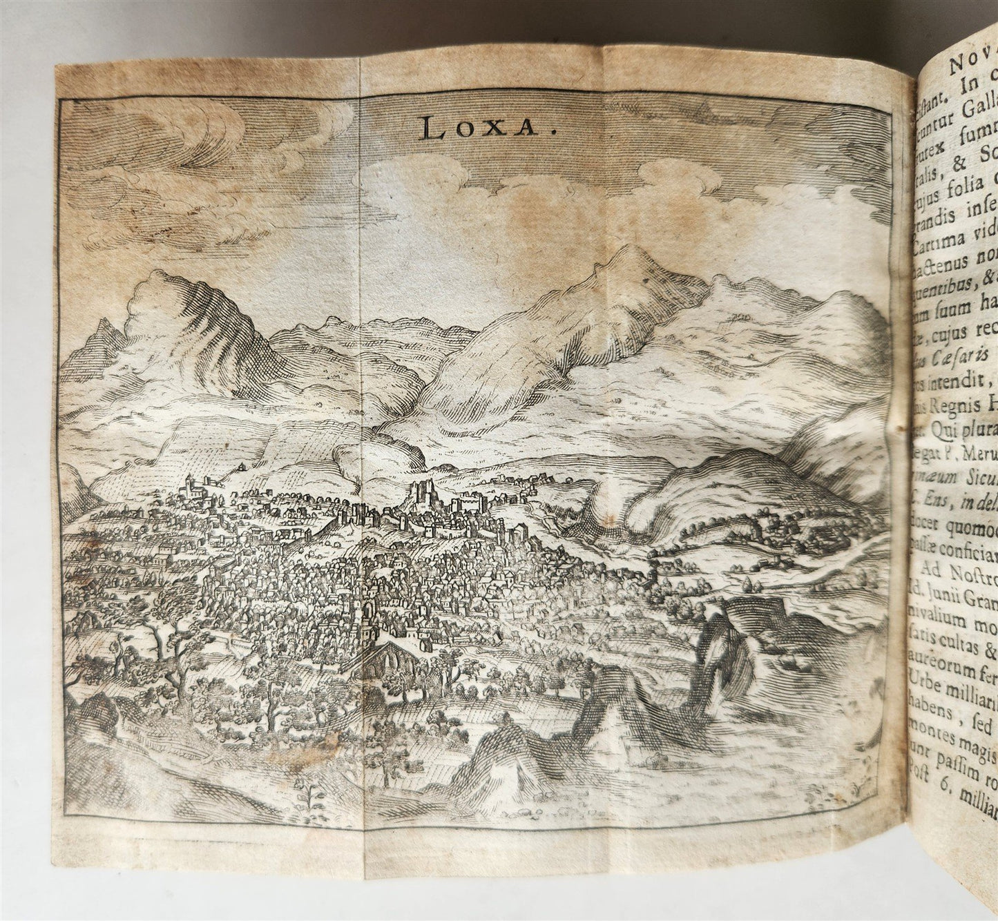 1656 HISPANIAE et LUSITANIAE antique ILLUSTRATED w/ MAPS vellum binding w/clasps