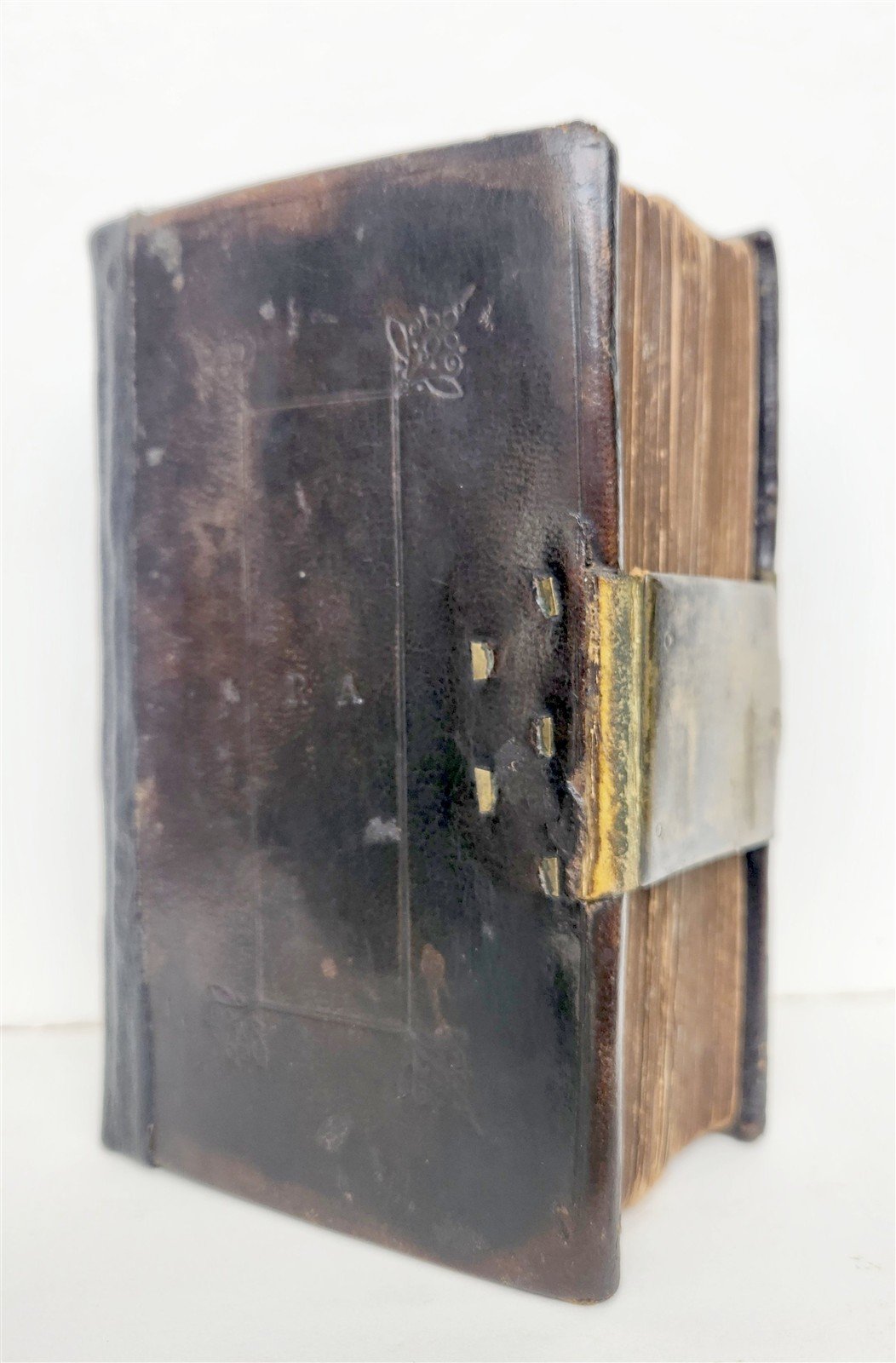 1664 BIBLE in ENGLISH antique RARE King James Version ORIGINAL BINDING w/CLASP