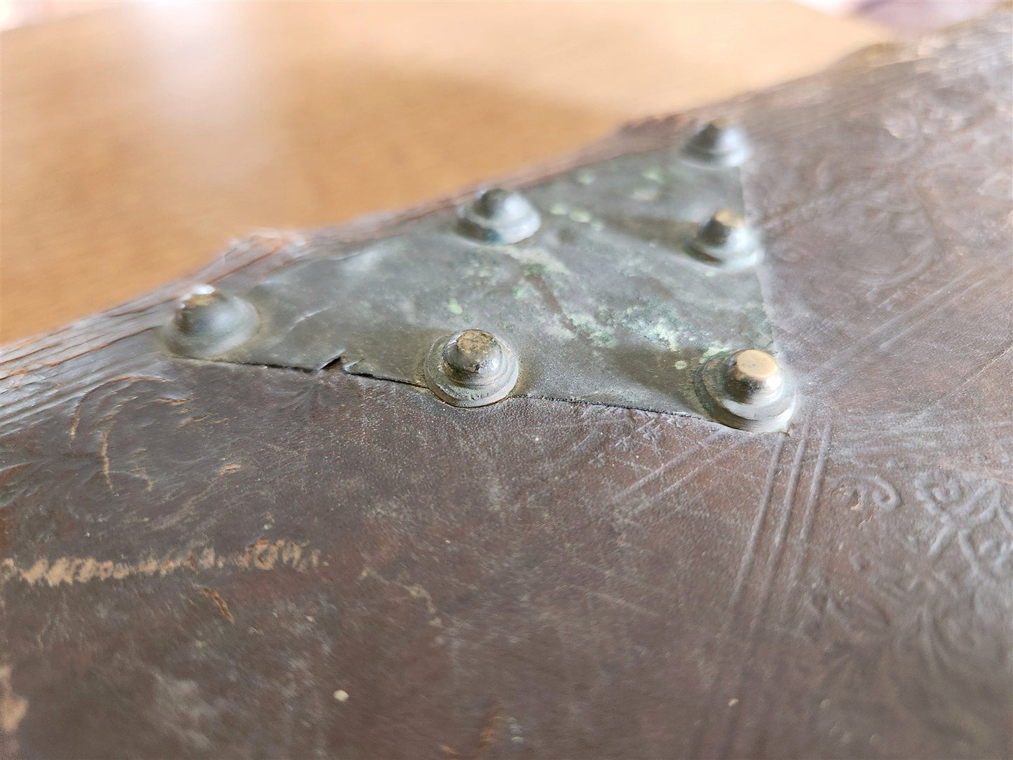 1737 MONUMENTAL Psalterium Romanum antique MASSIVE FOLIO w/ METAL DECORATIONS