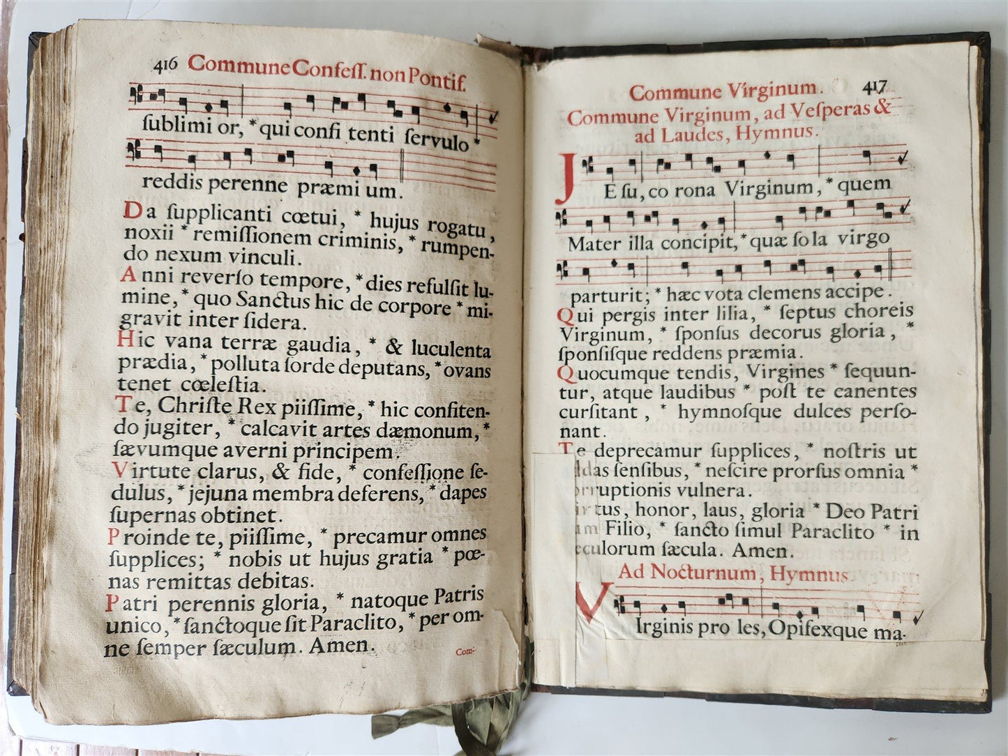 1737 MONUMENTAL Psalterium Romanum antique MASSIVE FOLIO w/ METAL DECORATIONS