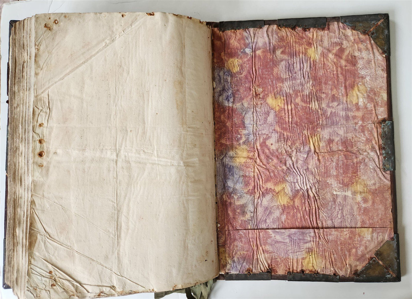 1737 MONUMENTAL Psalterium Romanum antique MASSIVE FOLIO w/ METAL DECORATIONS