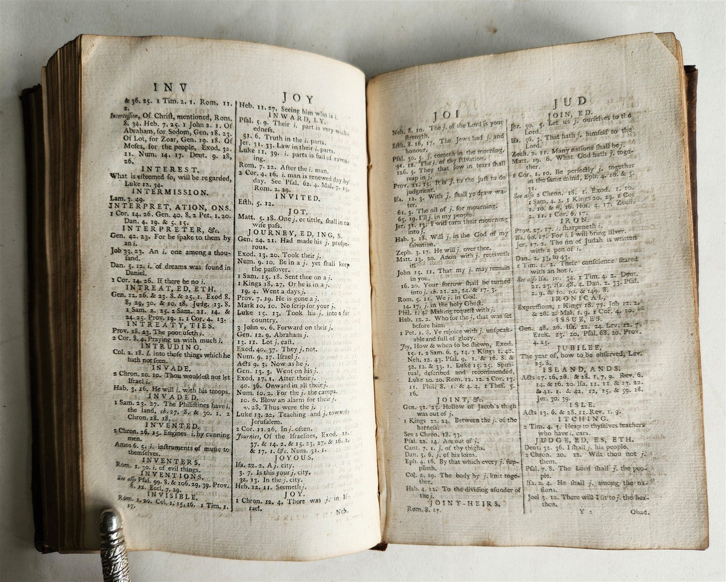 1762 CONCORDANCE to BIBLE HOLY SCRIPTURES of OLD AND NEW TESTAMENT antique