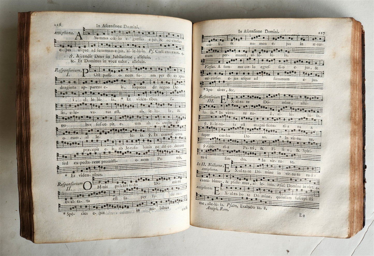 1760 ANTIPHONARIUM ROMANUM BREVIARIUM 'Sacro Sancti Concilii Tridentini' antique