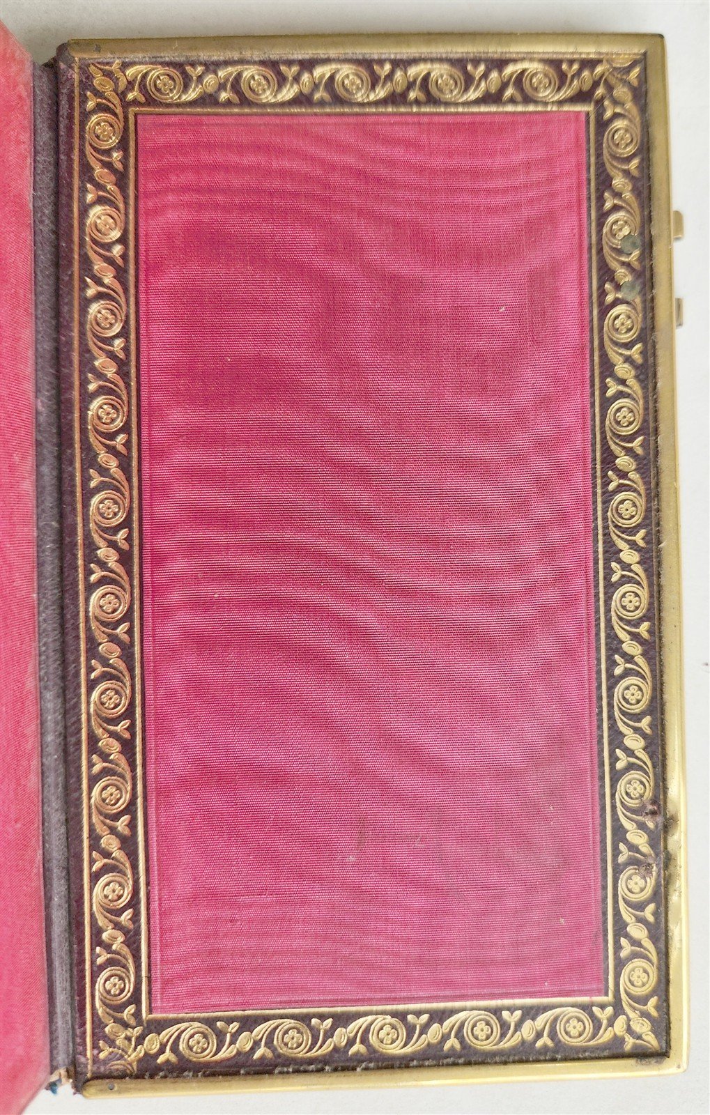 1840 FORE EDGE PAINTING BOOK OF COMMON PRAYER in ENGLISH antique w/ BRASS EDGES