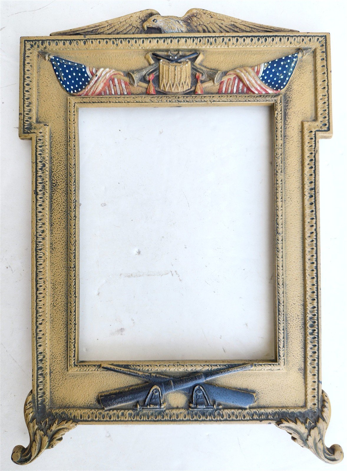 AMERICAN WWI ERA PARTRIOTIC METAL PHOTO FRAME antique MILITARY ARTILLERY