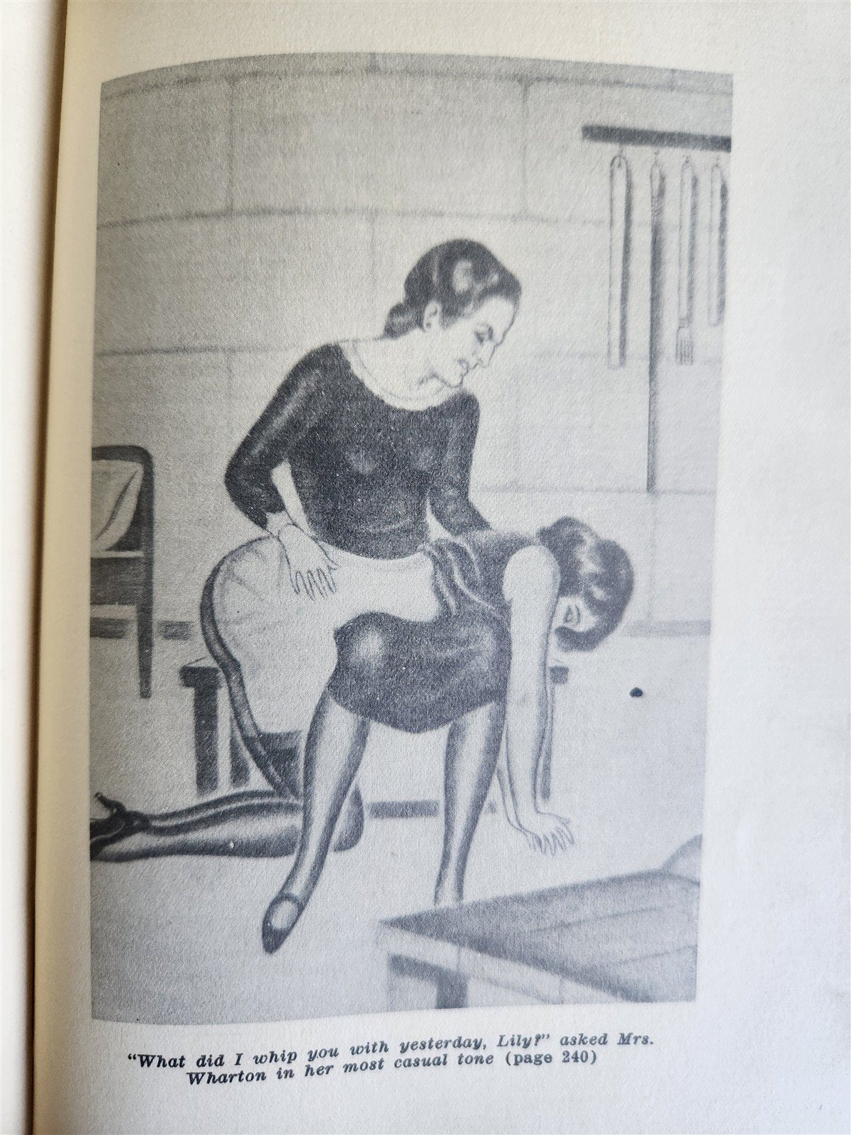 1930 EROTIC ILLUSTRATED NOVEL by Claire Willows MODERN SLAVES antique