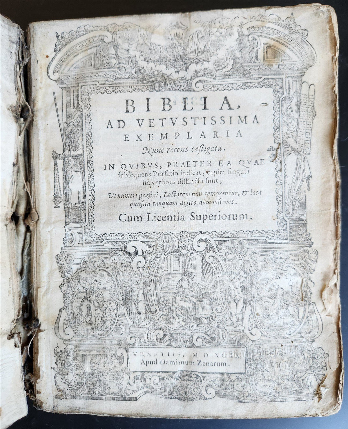 1599 BIBLE in LATIN ILLUSTRATED vellum ANTIQUE Cornelius Vanderbilt provenance