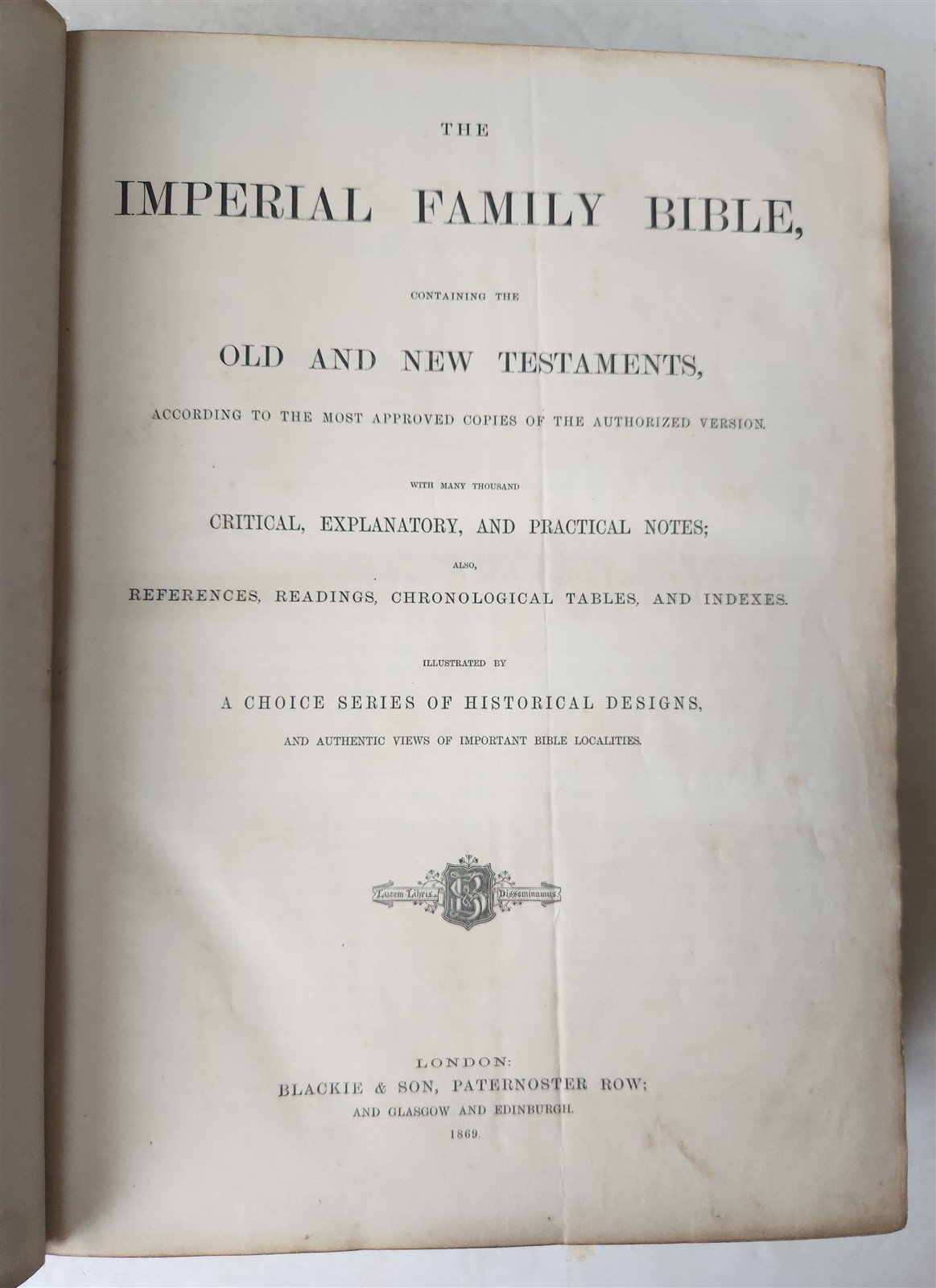 1869 IMPERIAL FAMILY BIBLE in ENGLISH OLD and NEW TESTAMENTS antique ILLUSTRATED
