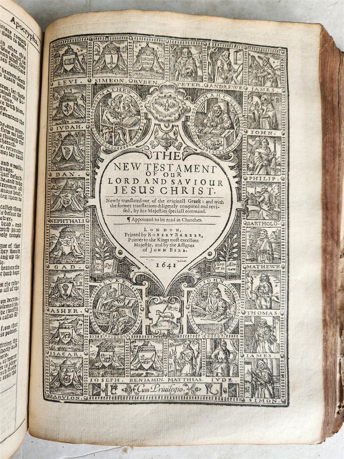 1642 BIBLE in ENGLISH antique ORIGINAL BINDING by Robert Barker OT & NT w/titles