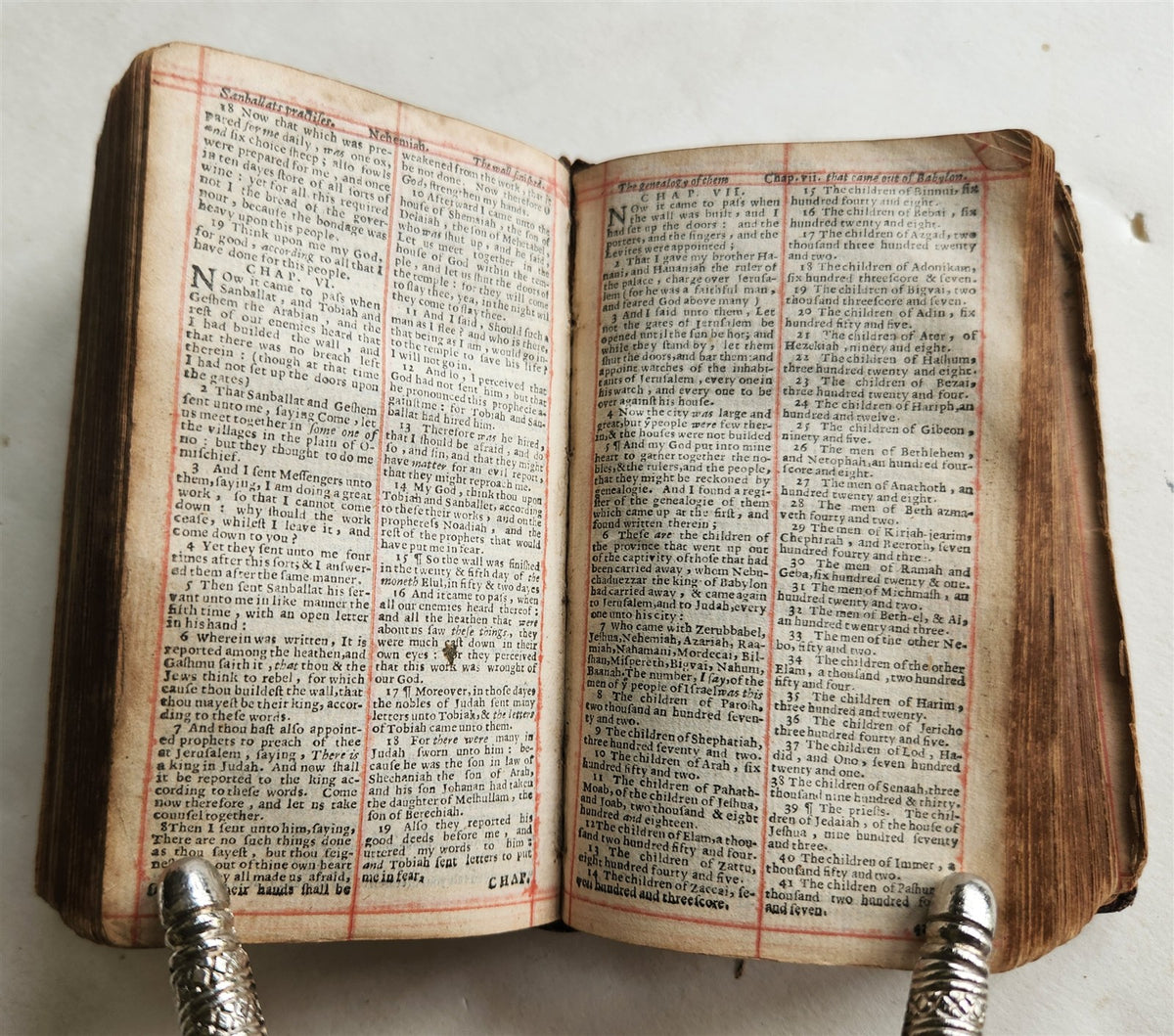 1658 BIBLE in ENGLISH OLD & NEW TESTAMENT antique ORIGINAL BINDING pocket size