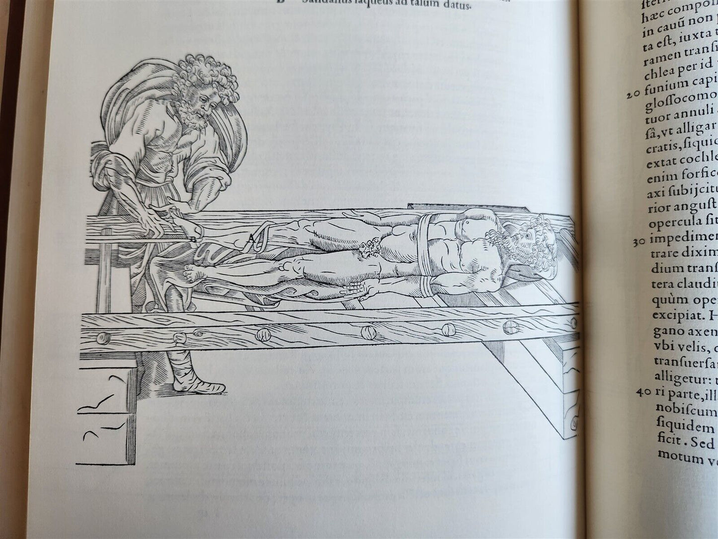 1970 FACSIMILE of Chirurgie a Graeco in Latinum conversa antique ILLUSTRATED